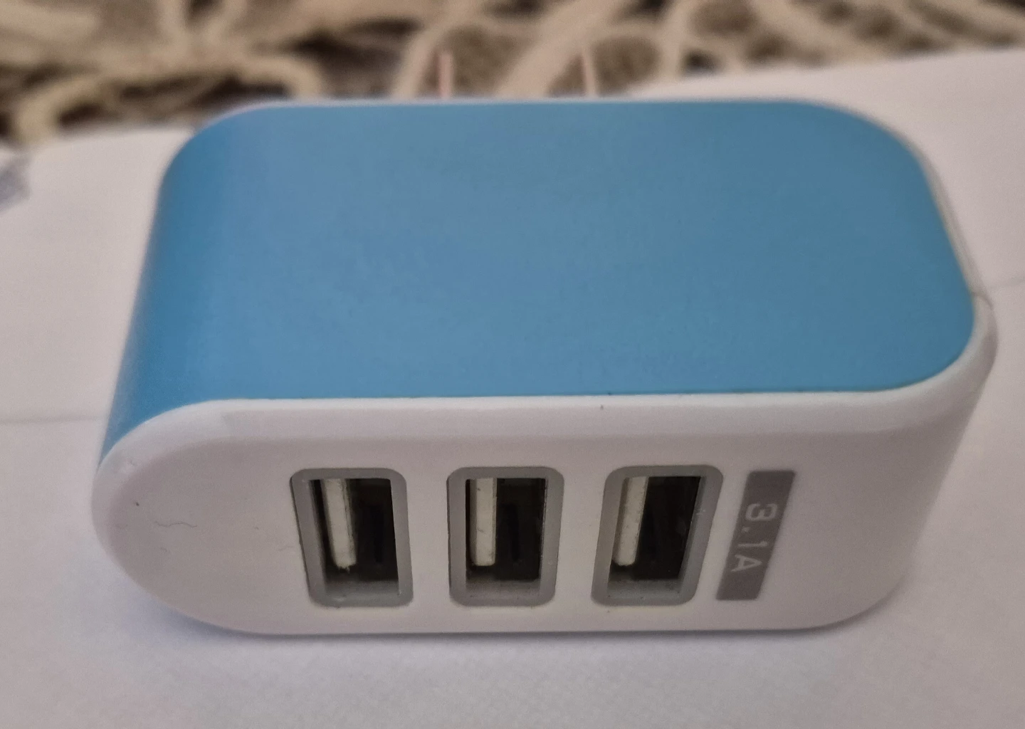 3-Port USB Wall Charger 3.1A - photo 2