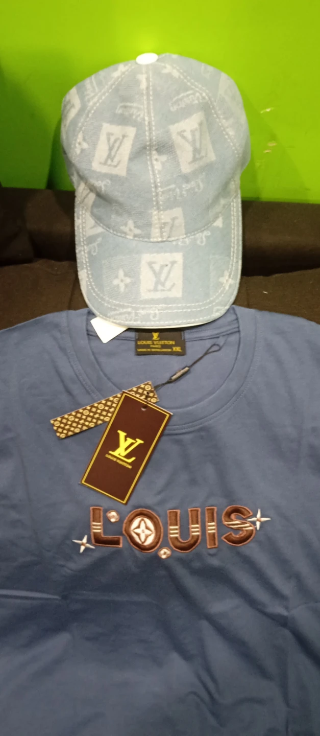 Louis Vuitton T-Shirt and Cap Set - photo 2