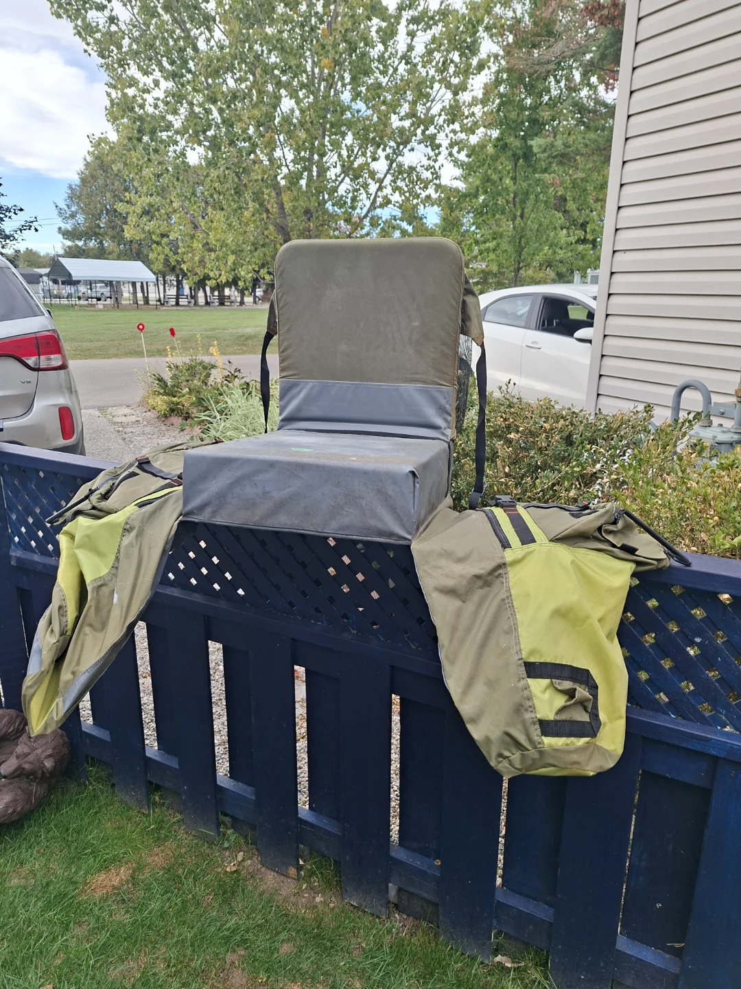 Outcast Float Tube Fishing Seat