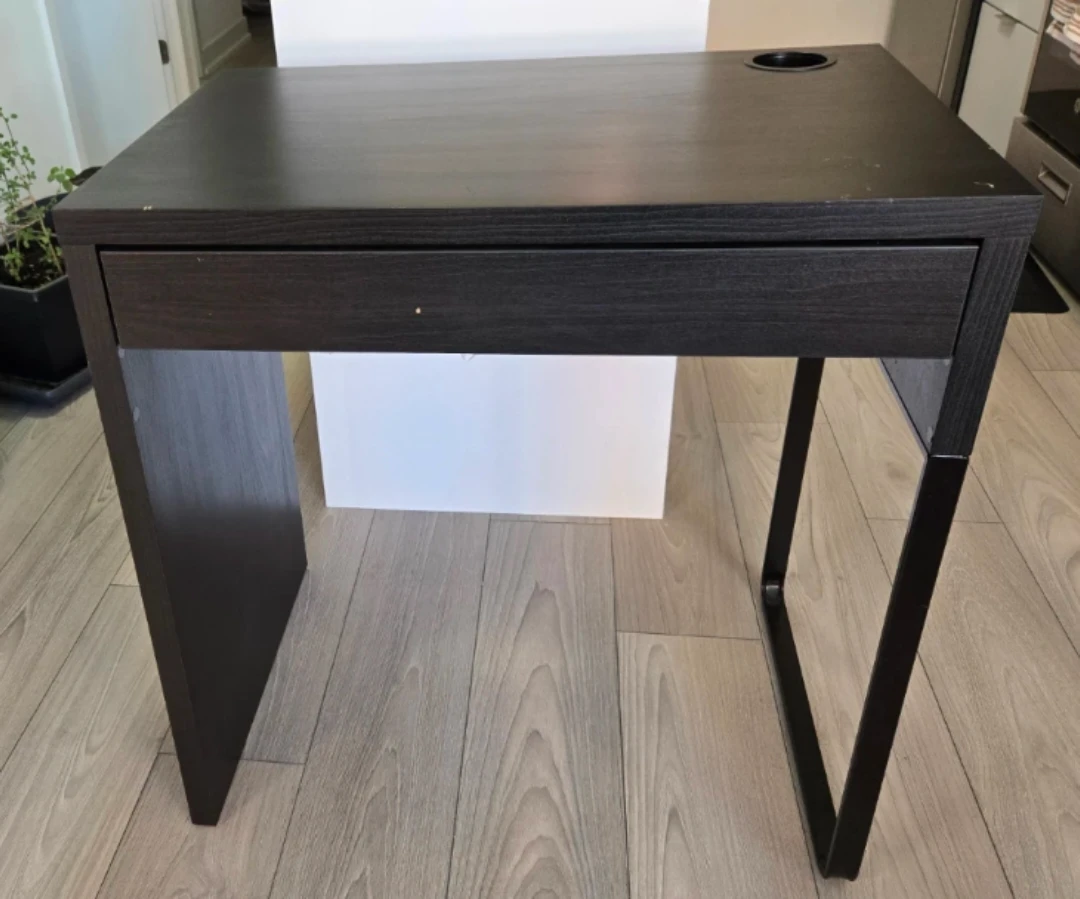 IKEA Black-Brown Micke table