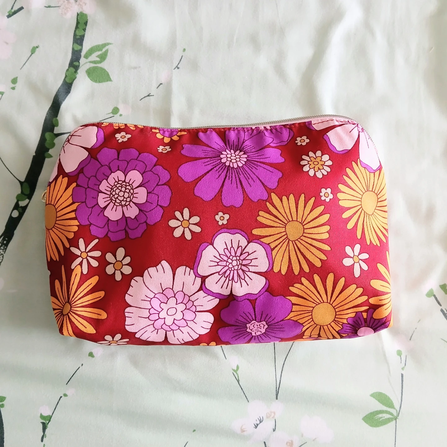 Reversible floral and geometric print pouch 🏈 - photo 2