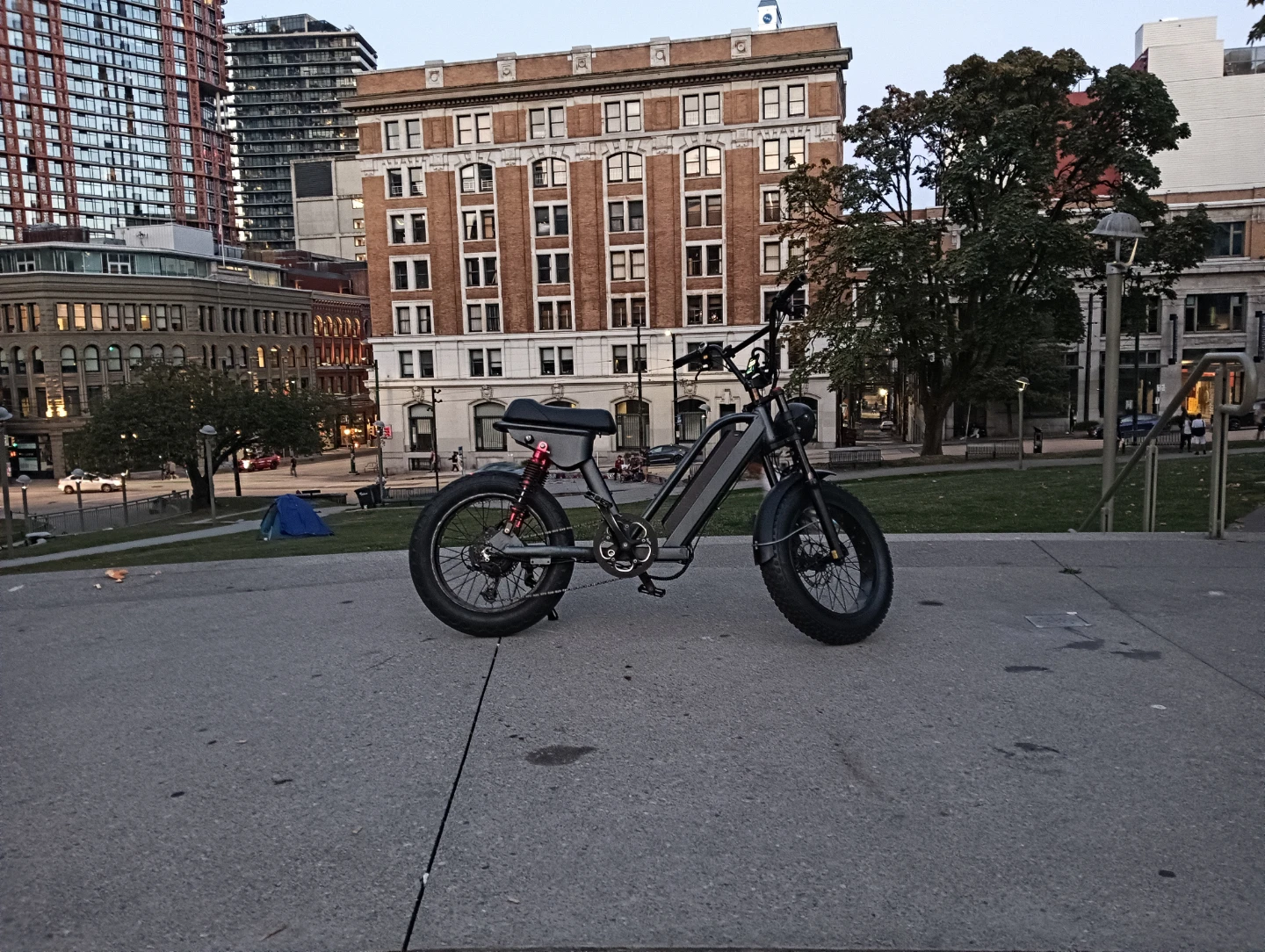 Black Electric Fat Bike Custom Made - photo 4
