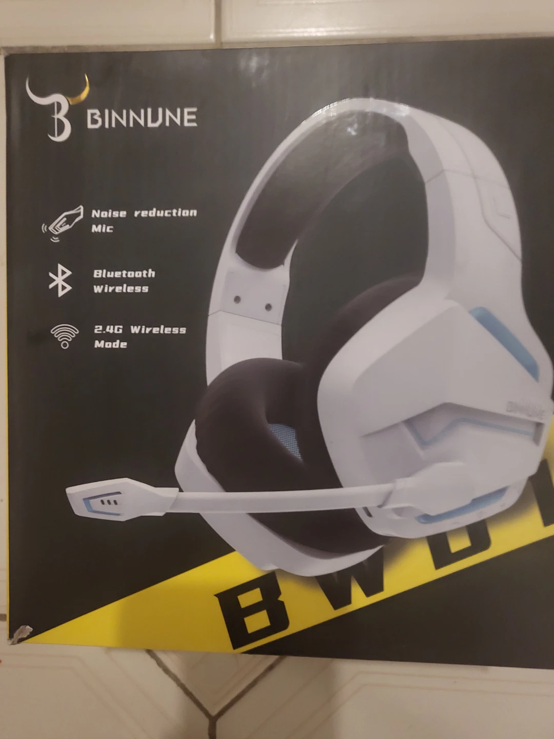 Binnune Wireless Gaming Headset White