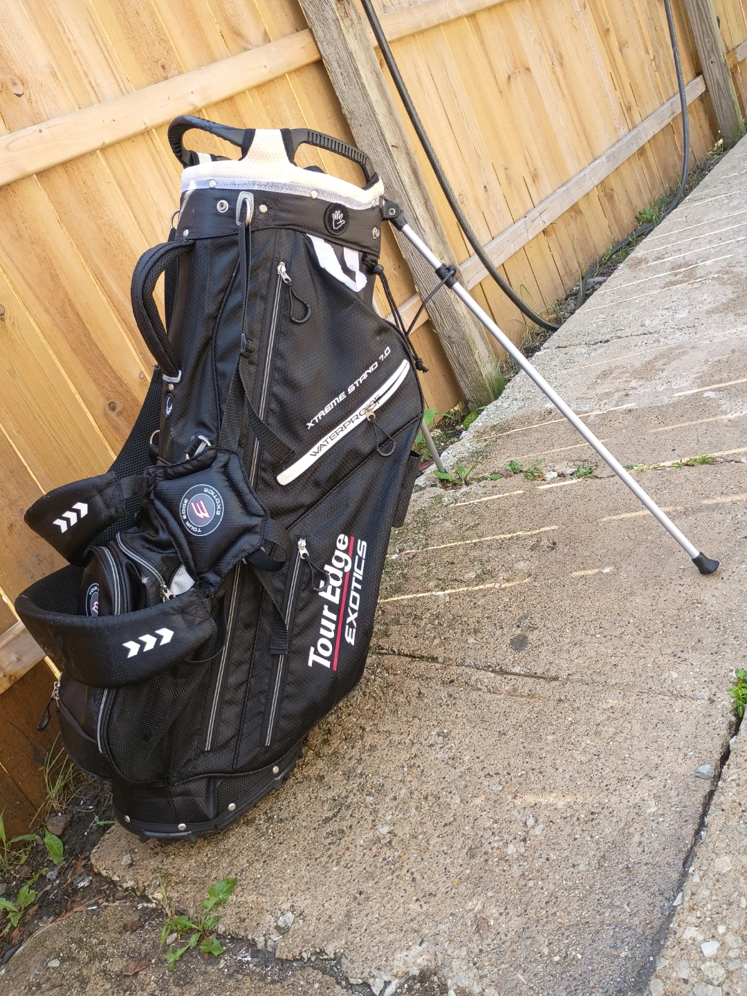 Tour Edge Exotics Xtreme Stand Bag