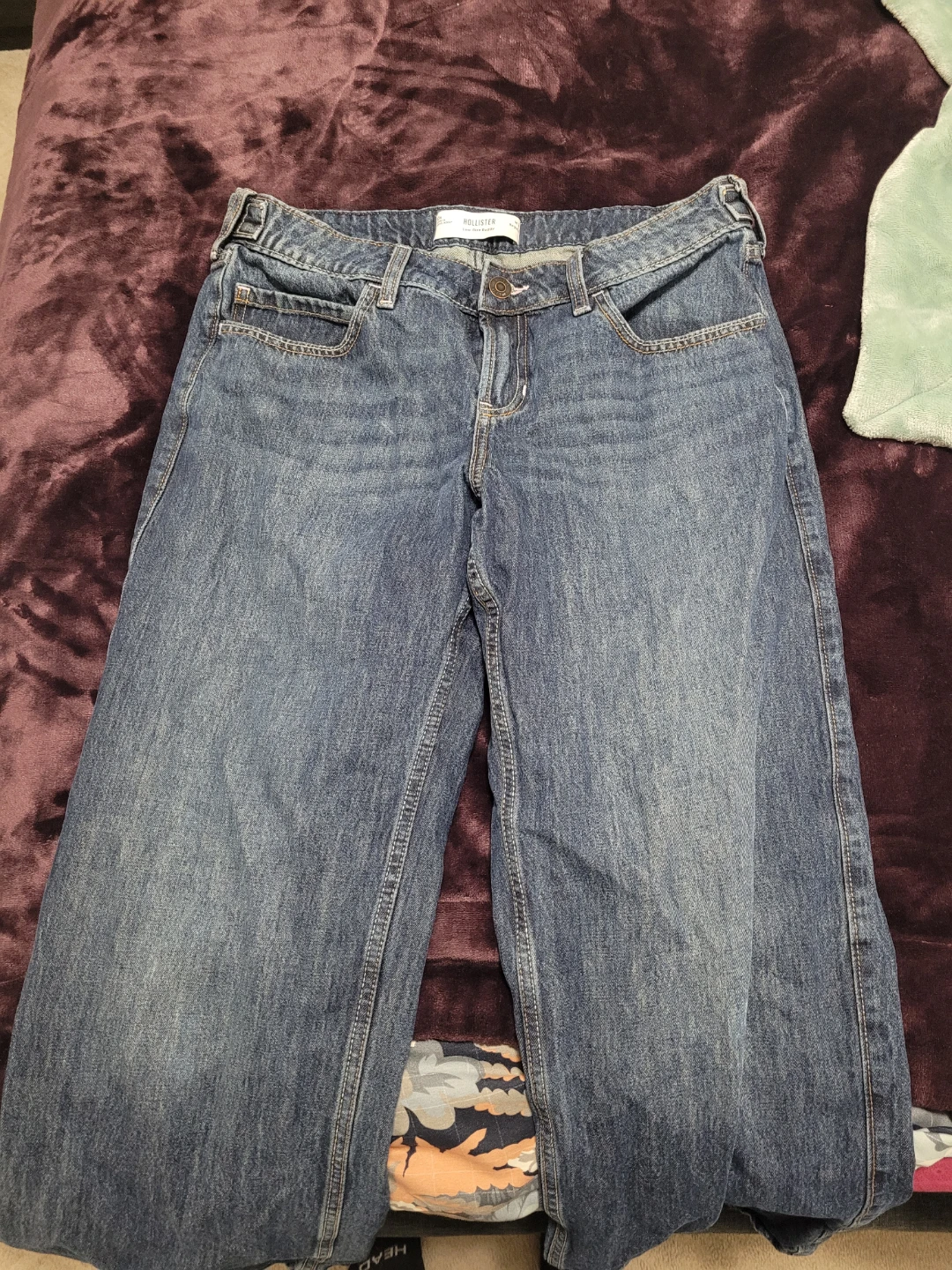 Hollister Low-Rise Baggy Jeans - W 30 Regular