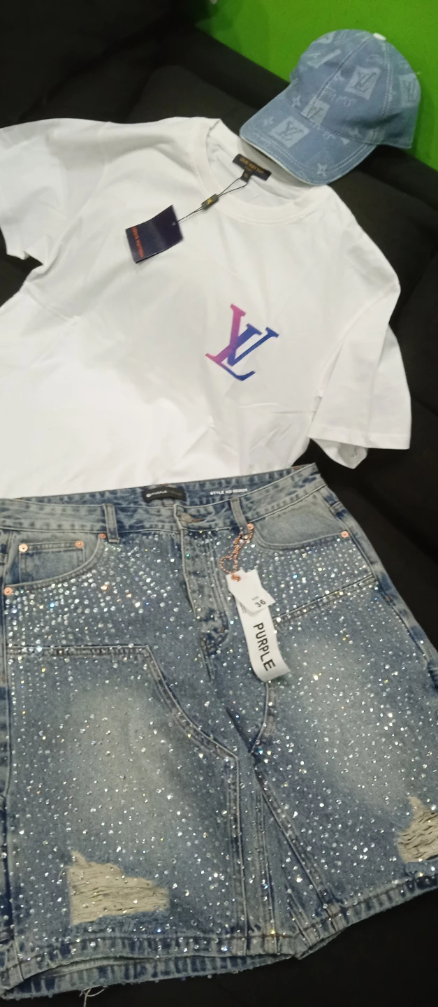 Louis Vuitton t-shirt caps and Purple jeans - photo 3