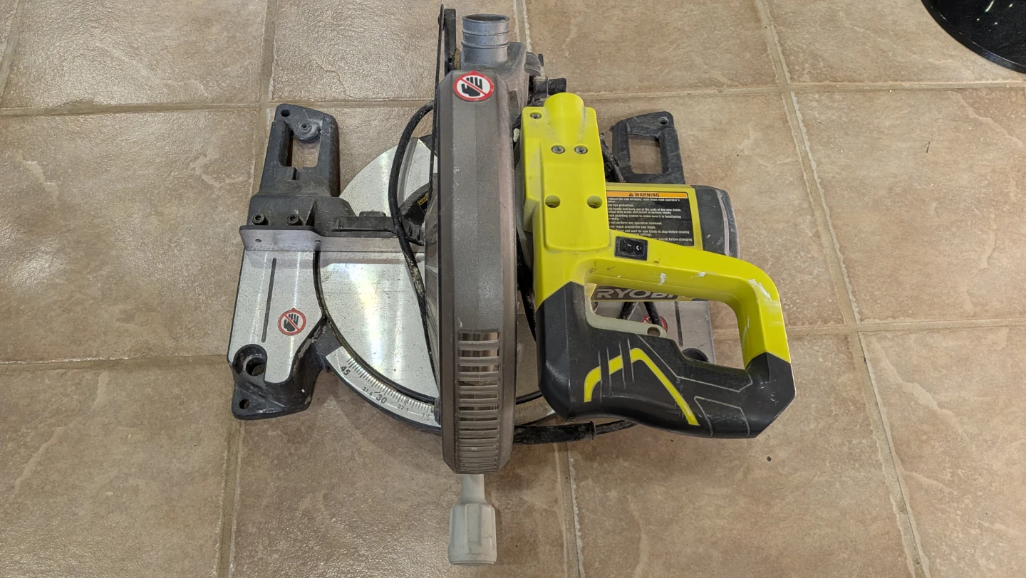 Ryobi 10-inch Compound Miter Saw - photo 2