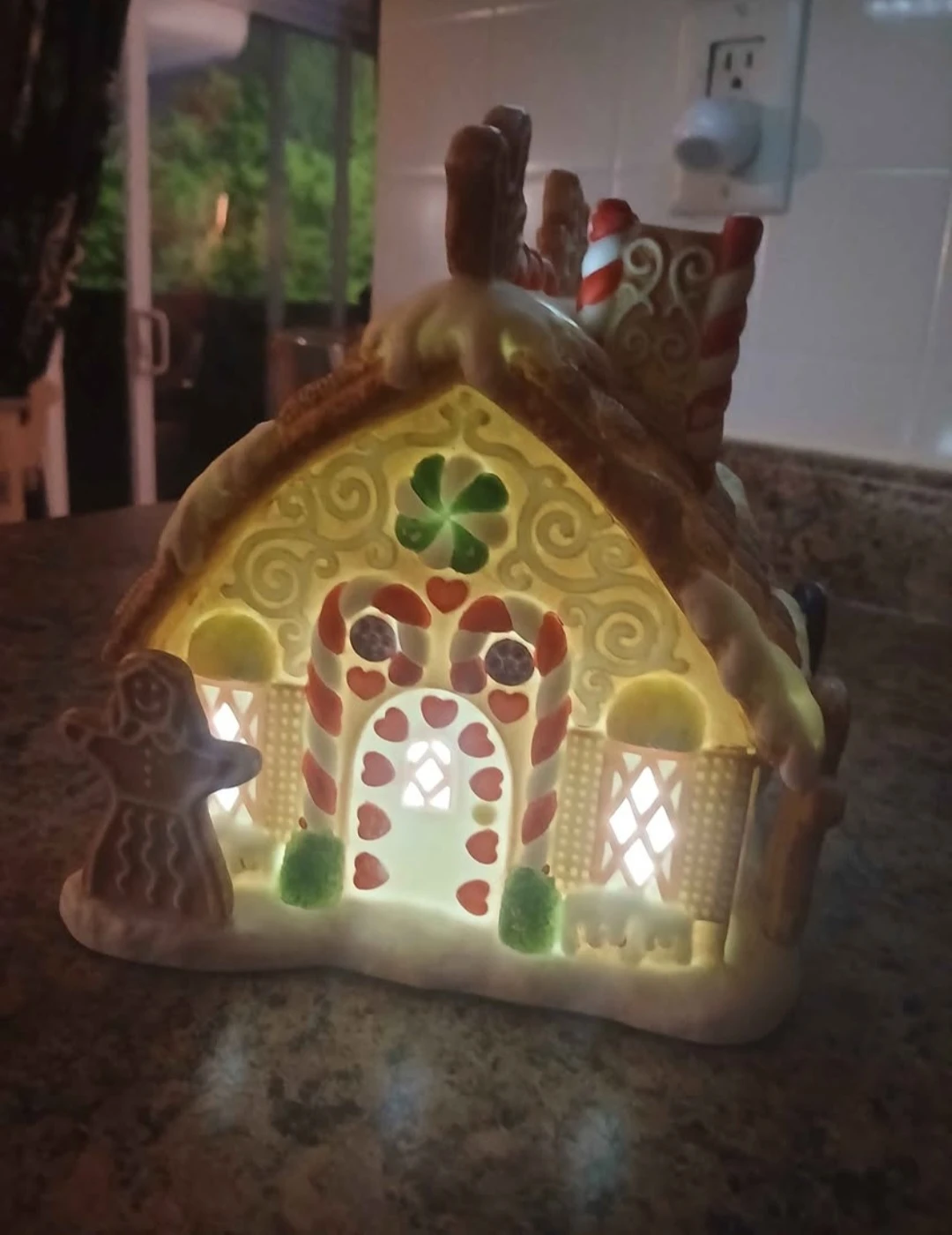 Candlelite Ceramic Gingerbread House Decoration - photo 5