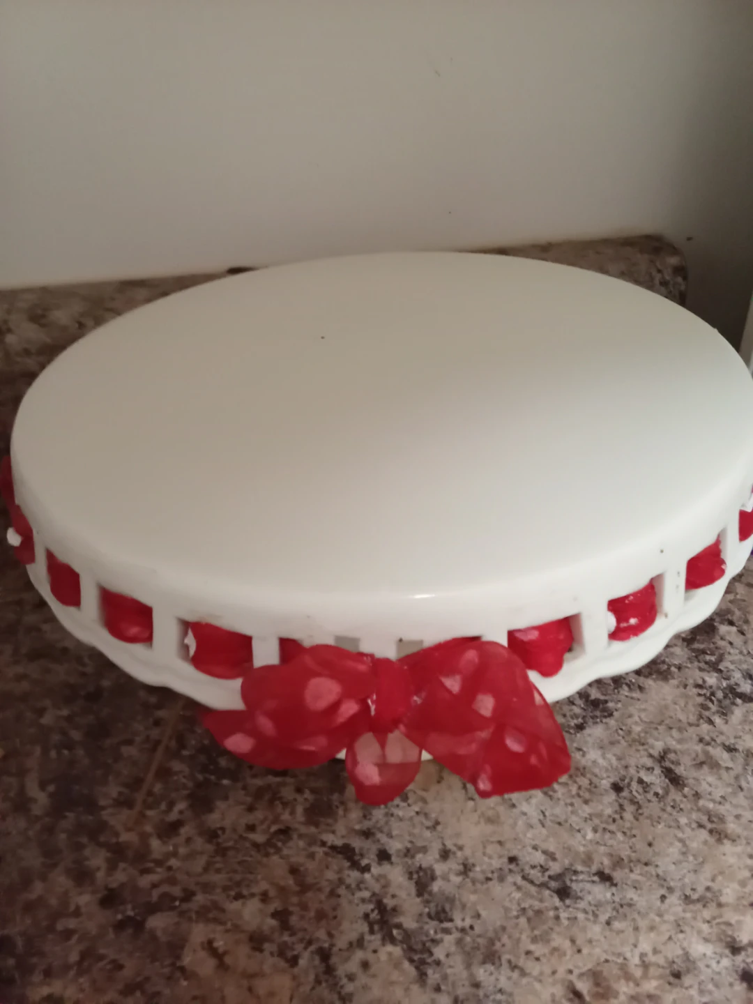 White Plastic Cake Stand
