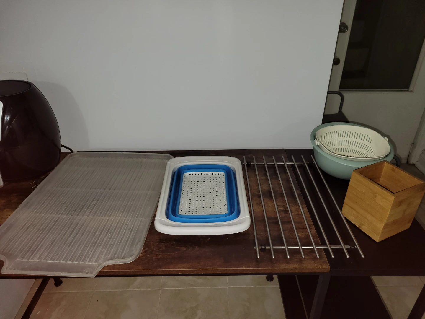 $5 each Assorted Kitchen Storage and Drainer Set