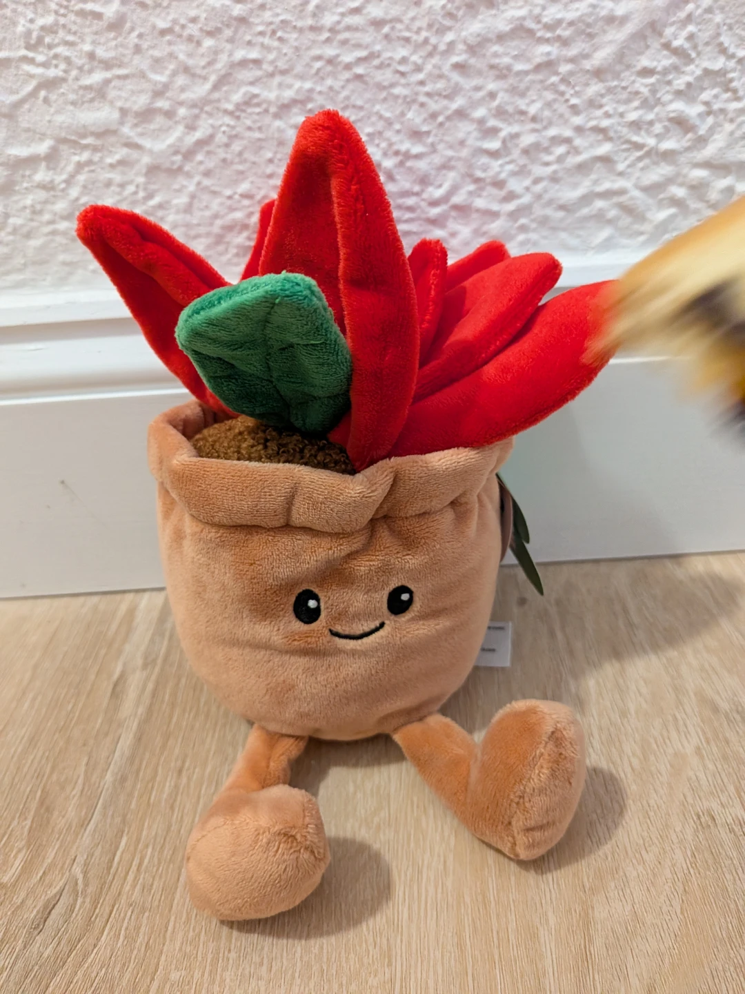 Giggle Scope Plush Succulent Toy