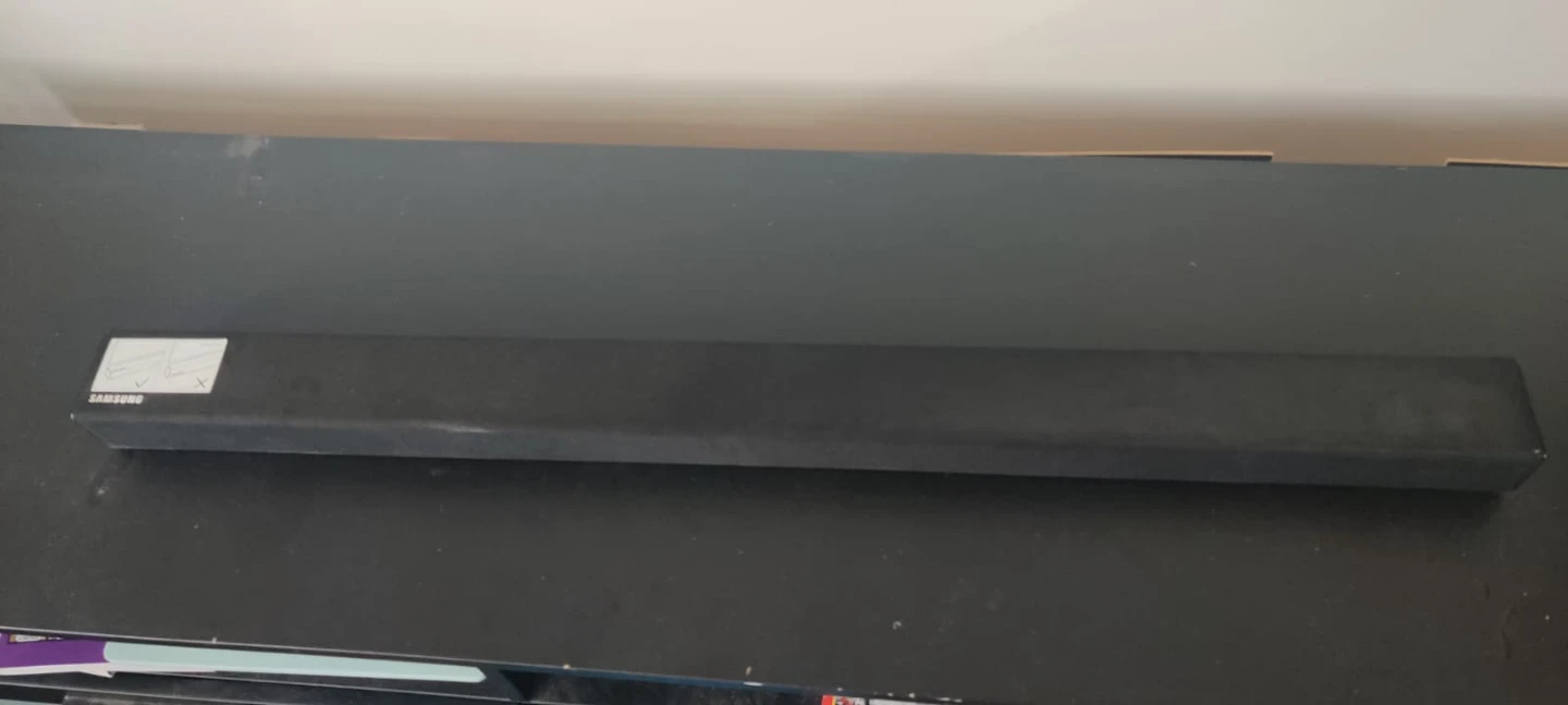Samsung Soundbar with Subwoofer - photo 3