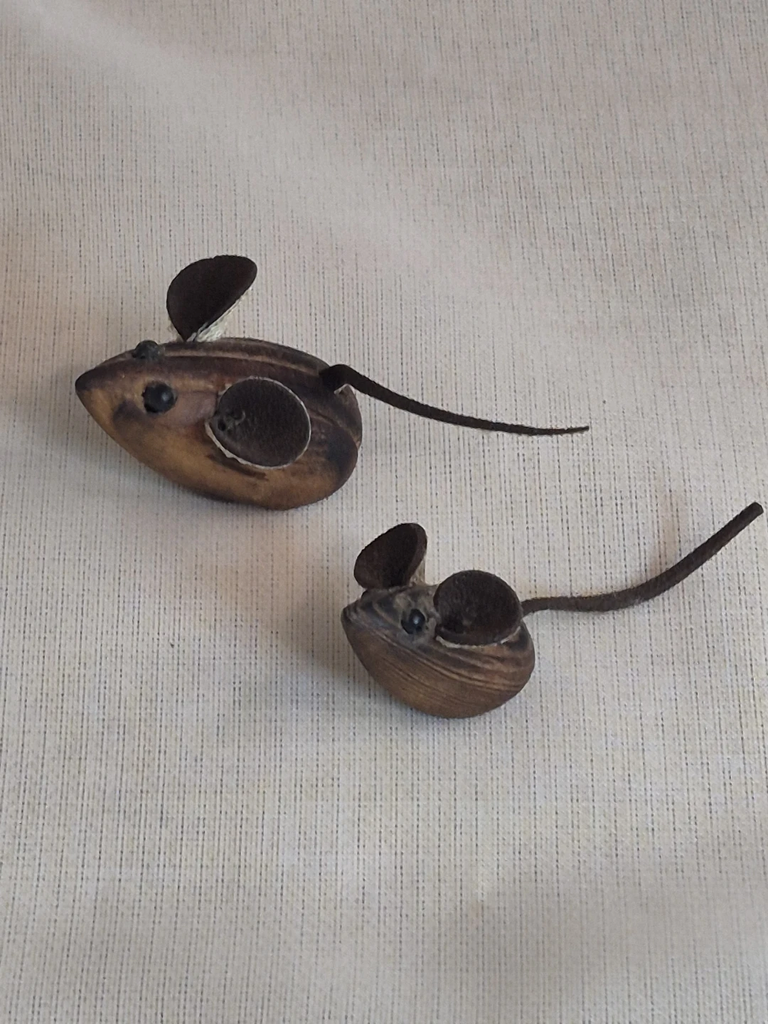 Pair of So Cute Vintage Tiny Hand Carved Hand Made Wooden Mice