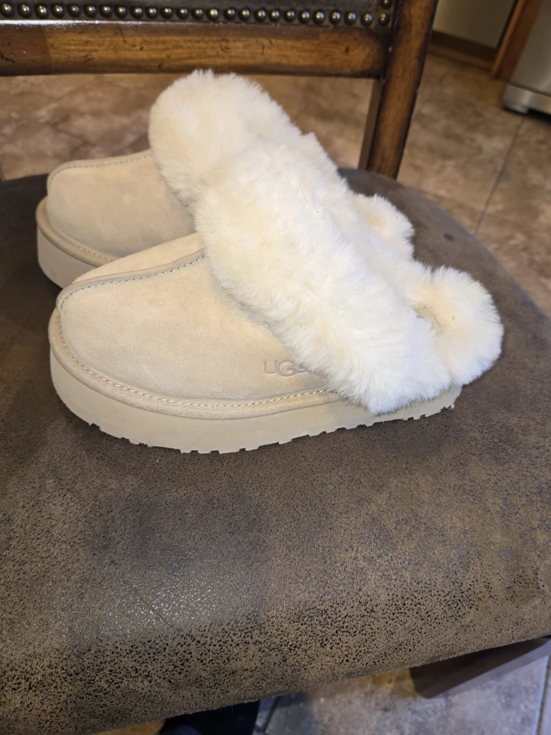 UGG Disquette Slippers in Sand - photo 4
