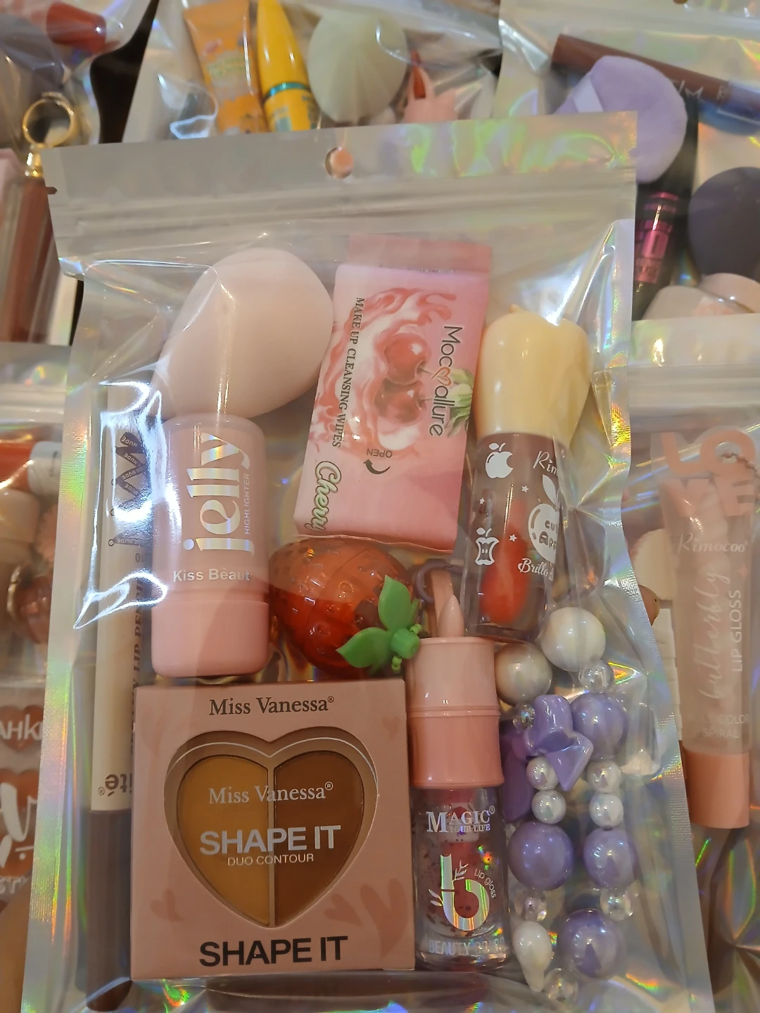 Assorted Makeup Beauty Cosmetic Gift Bag Set - photo 3