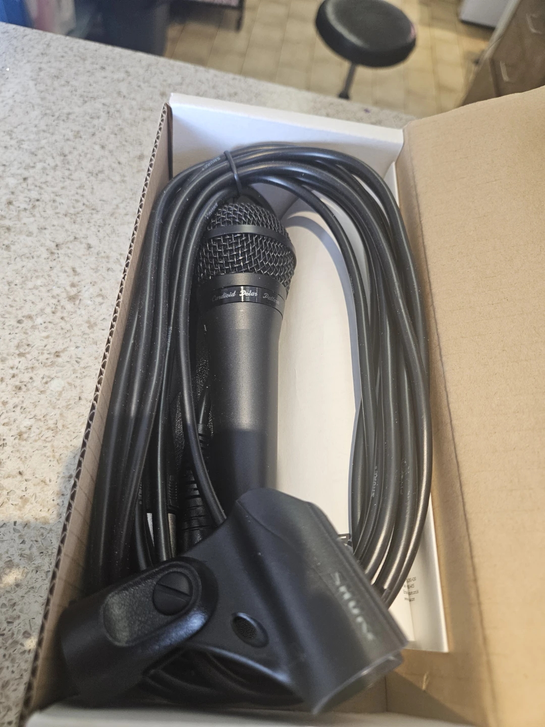 Shure PGA58 Vocal Microphone - photo 2