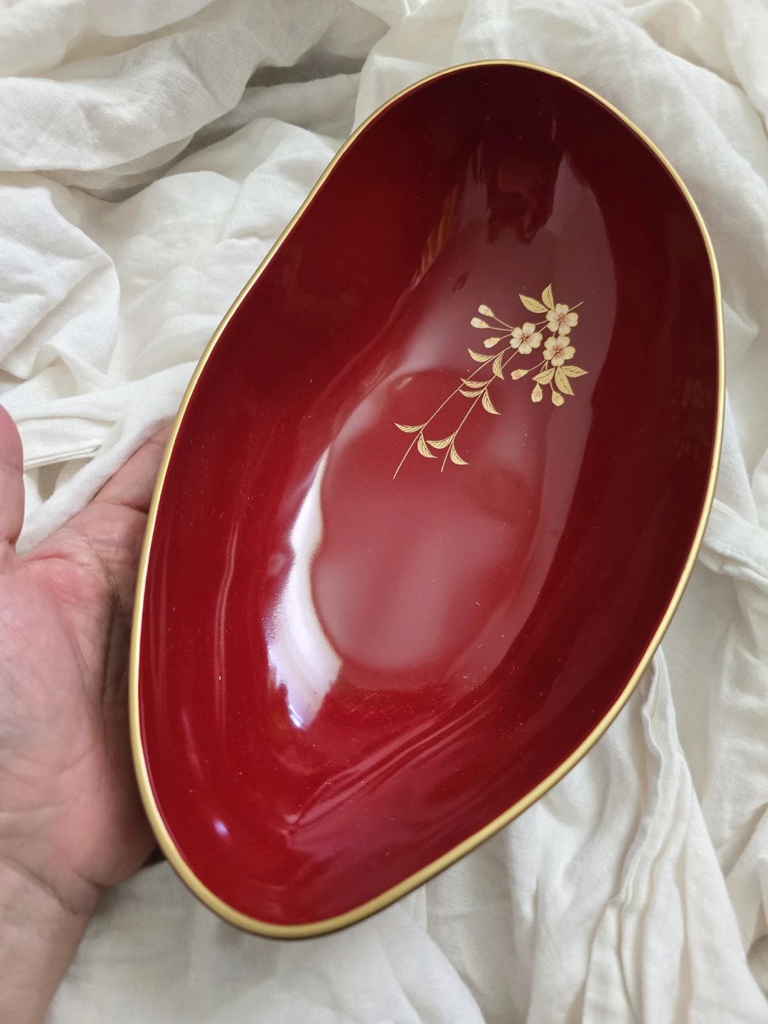 🏈Red Vintage Oval Decorative Bowl with Floral Detail Japan - photo 3