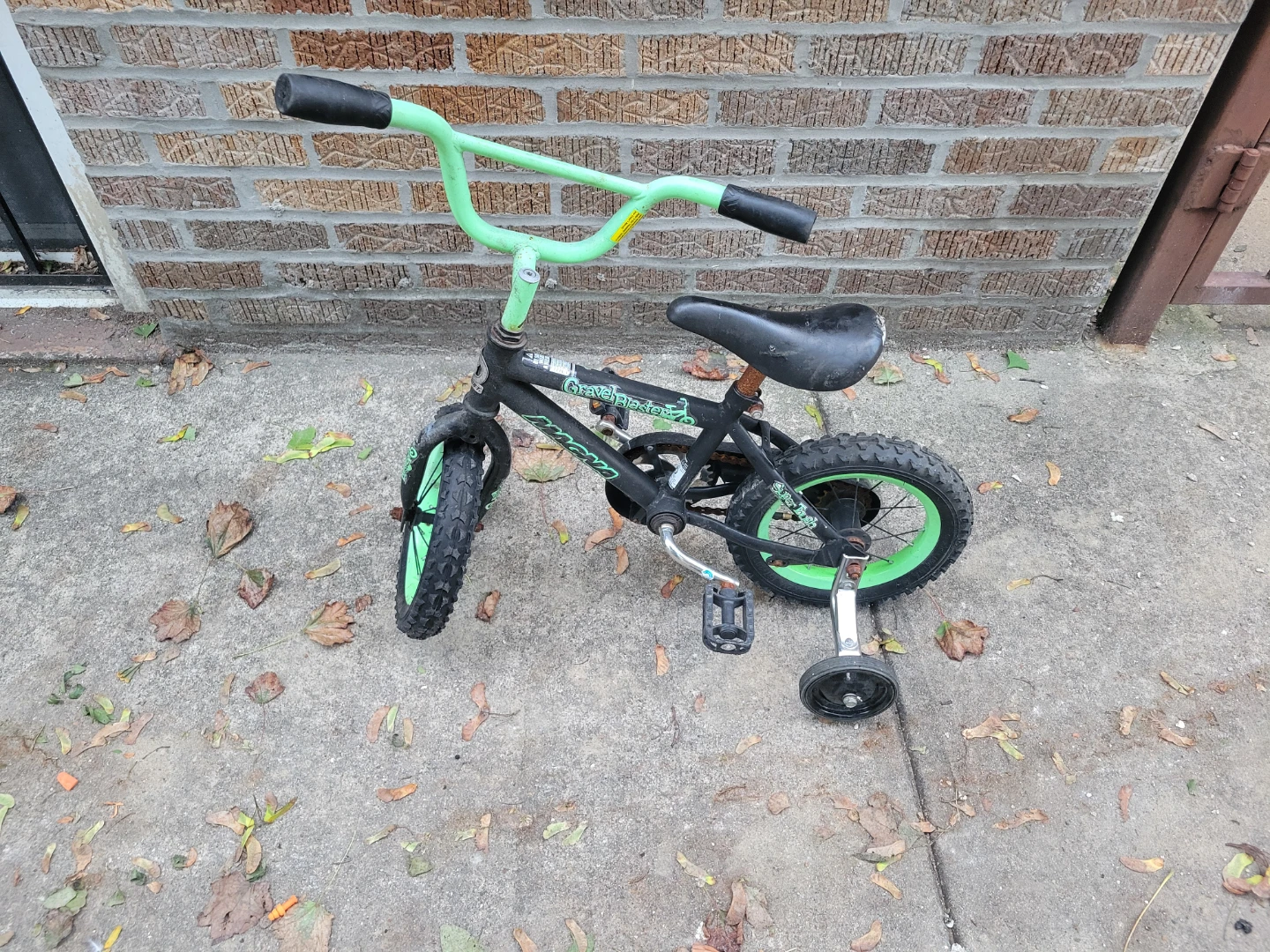 Very small Kids Bike - photo 5