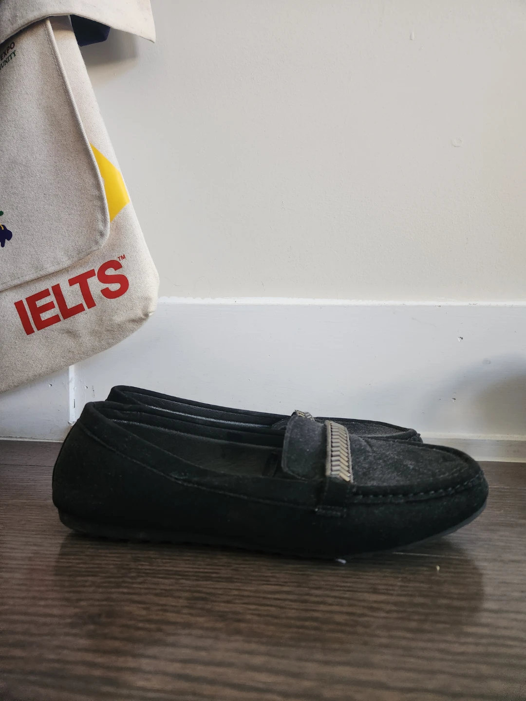 Harborsides Black Memory Foam Loafers
