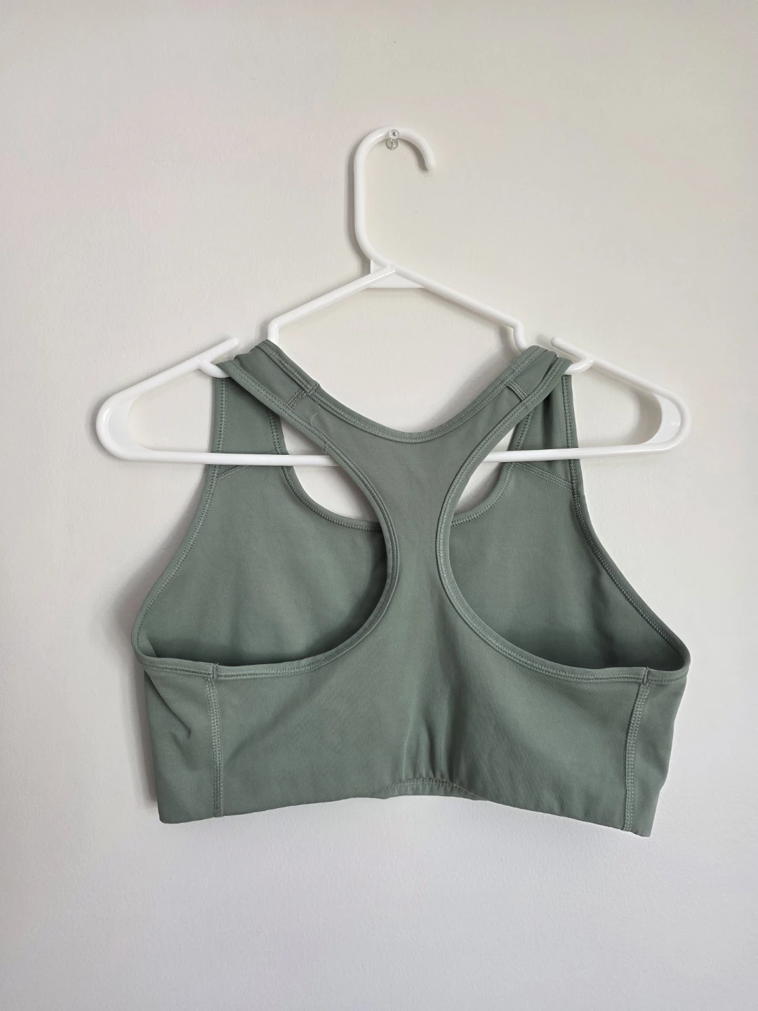 Nike Sports Bra - Green - Size Large - photo 3