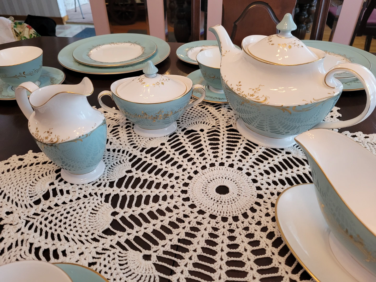 (Never used) Royal Doulton- Melrose pattern - China dinnerware - photo 4