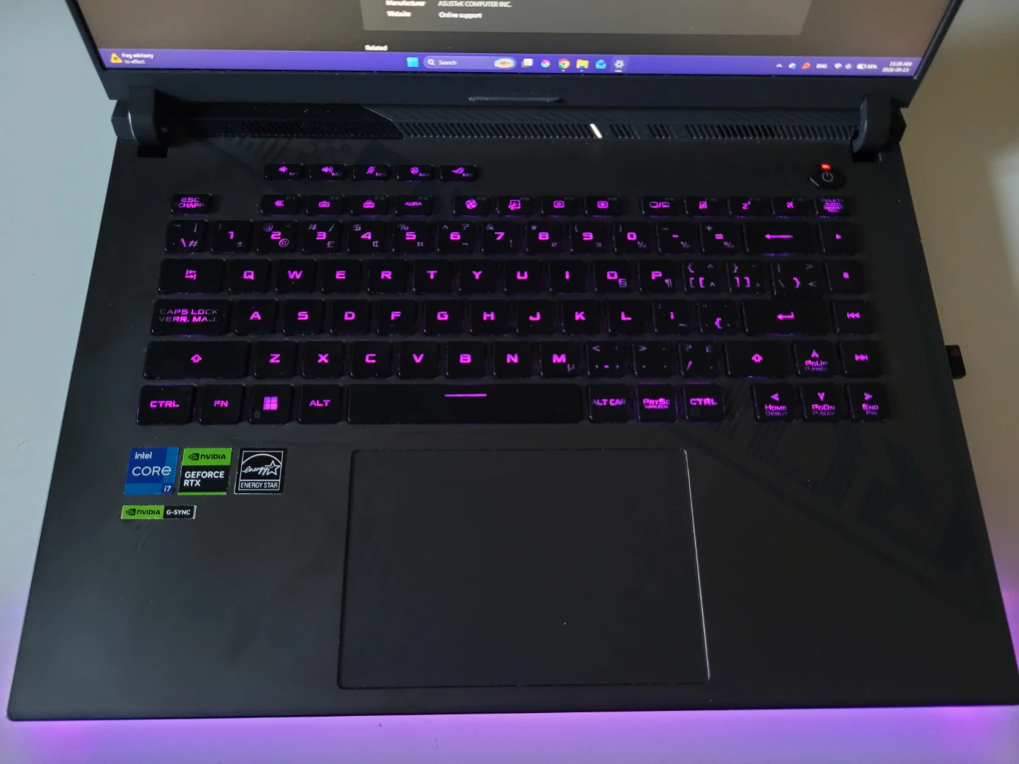 ASUS ROG Strix G16 Gaming Laptop - photo 3