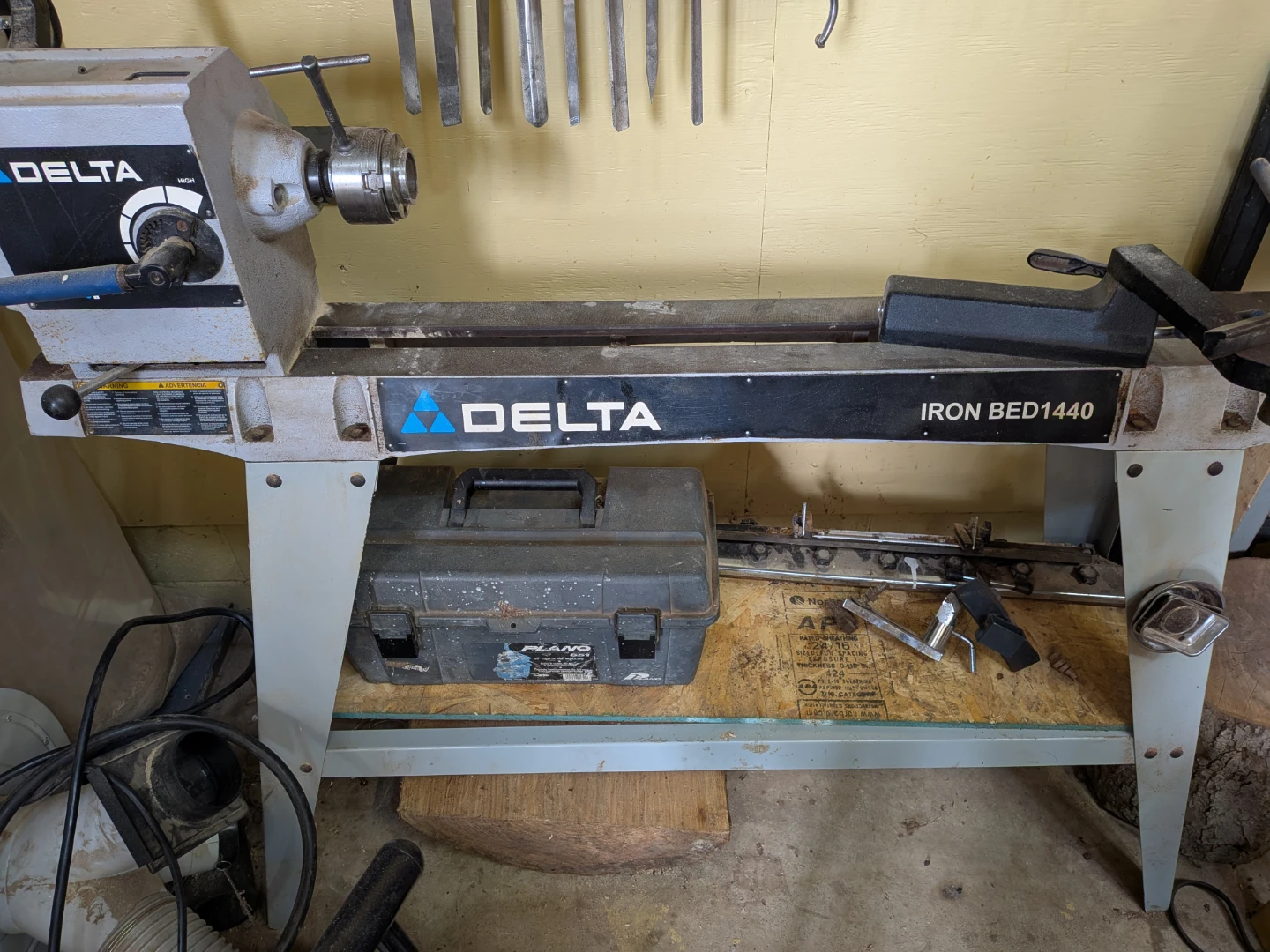 DELTA IRON BED 1440 Lathe