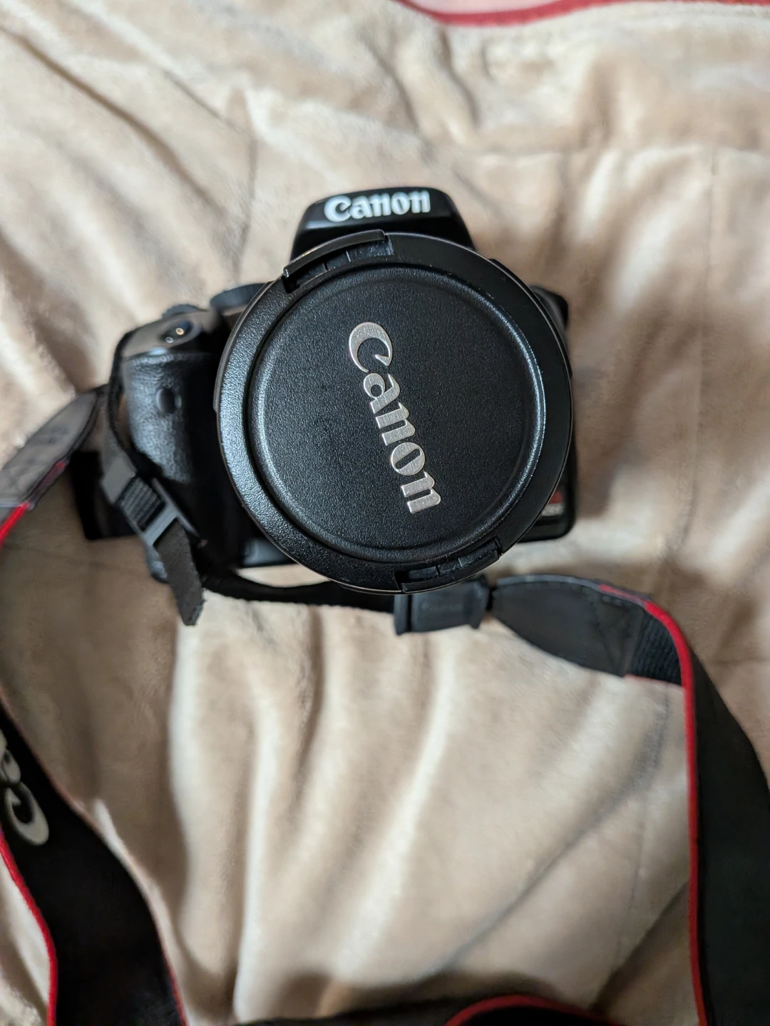 Canon EOS Rebel XSI camera - photo 4