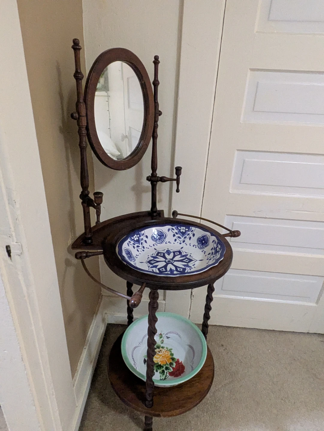 Vintage Wooden Washstand with Mirror and Basins - photo 2