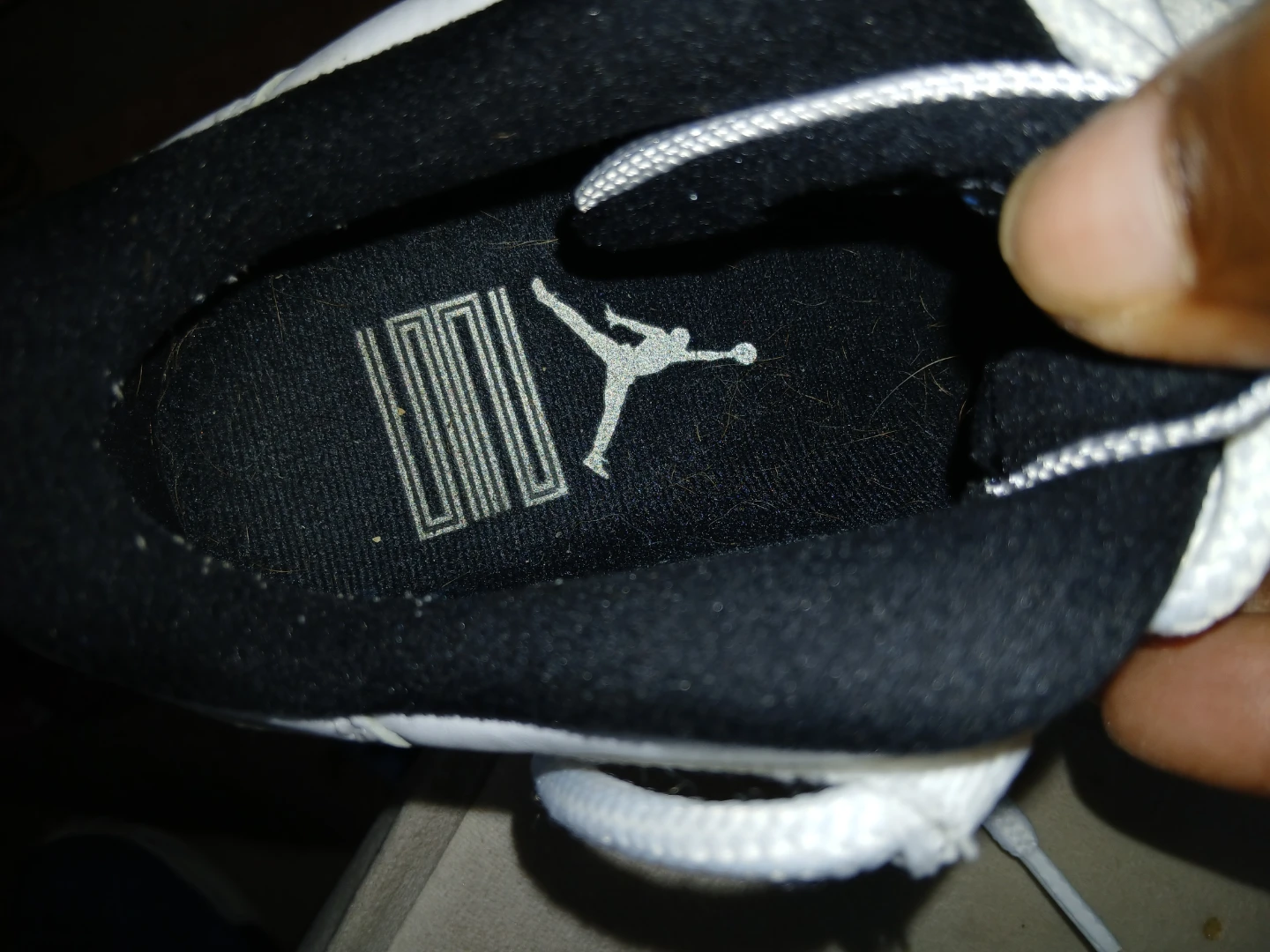 Nike Air Jordan 11 Low Legend Blue Size 5 - photo 4