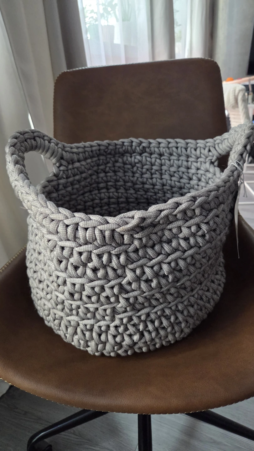 Grey woven storage basket - photo 3