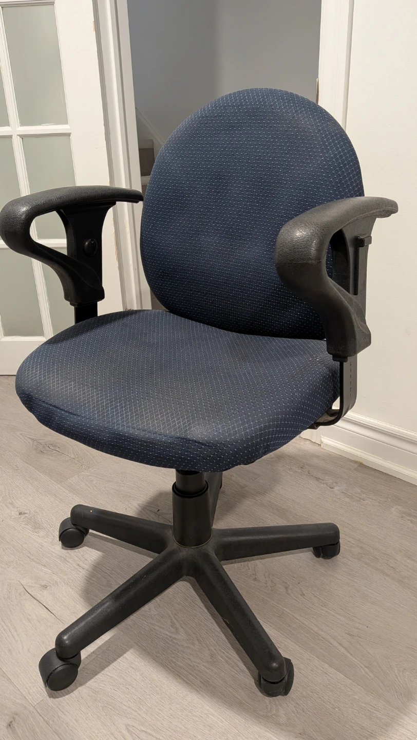 Office Chair - photo 3