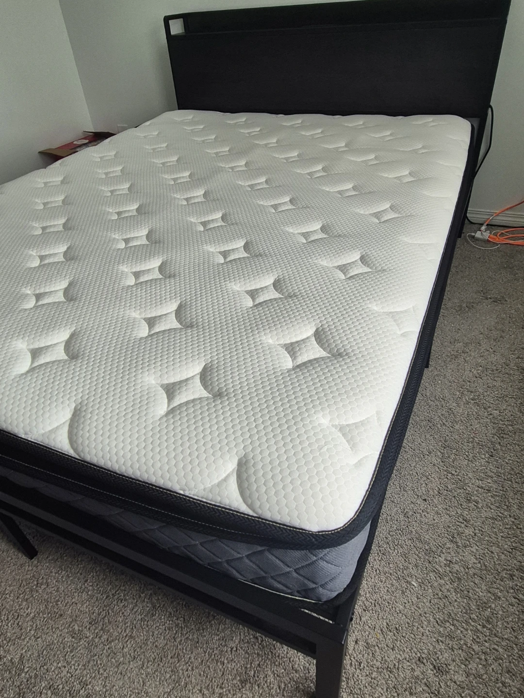 Black Metal Bed Frame with Mattress - photo 4