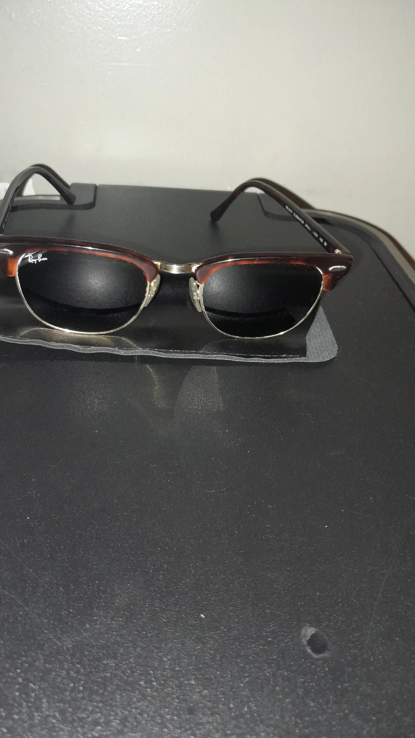 Rayban sunglasses mint condition - photo 3