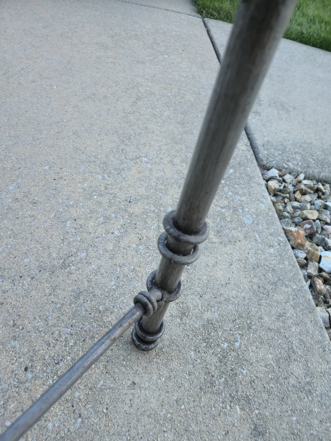 Decorative Metal & Glass End Table – Wrought Iron Style - photo 4