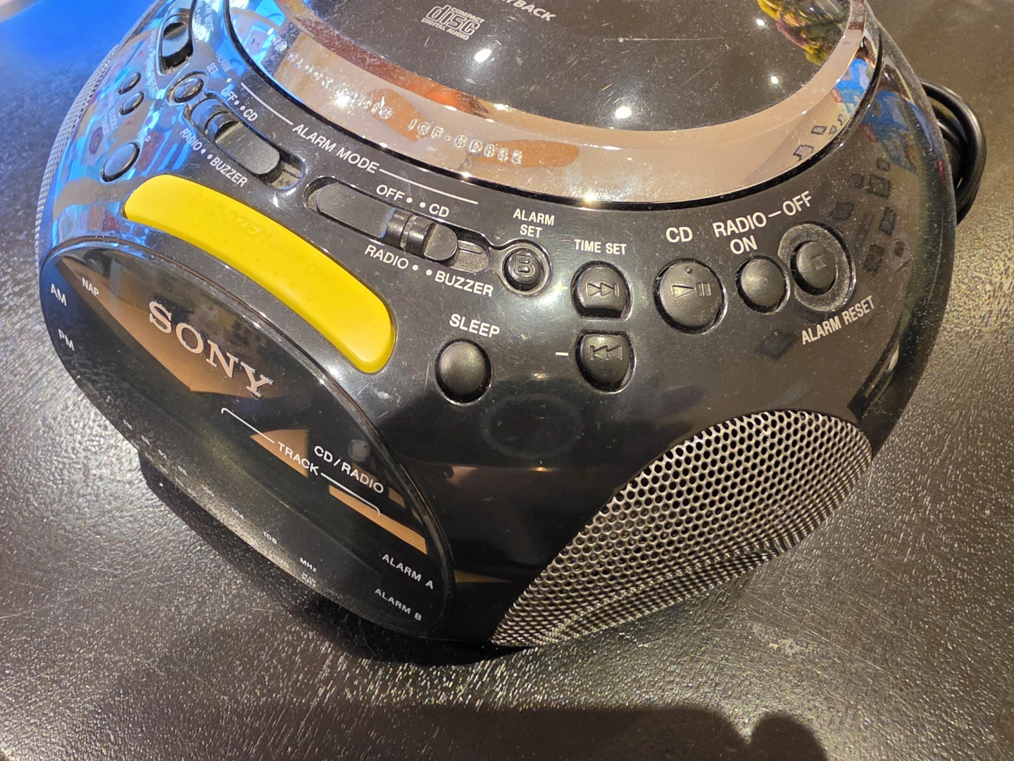 Sony ICF-CD822 CD Clock Radio - photo 4