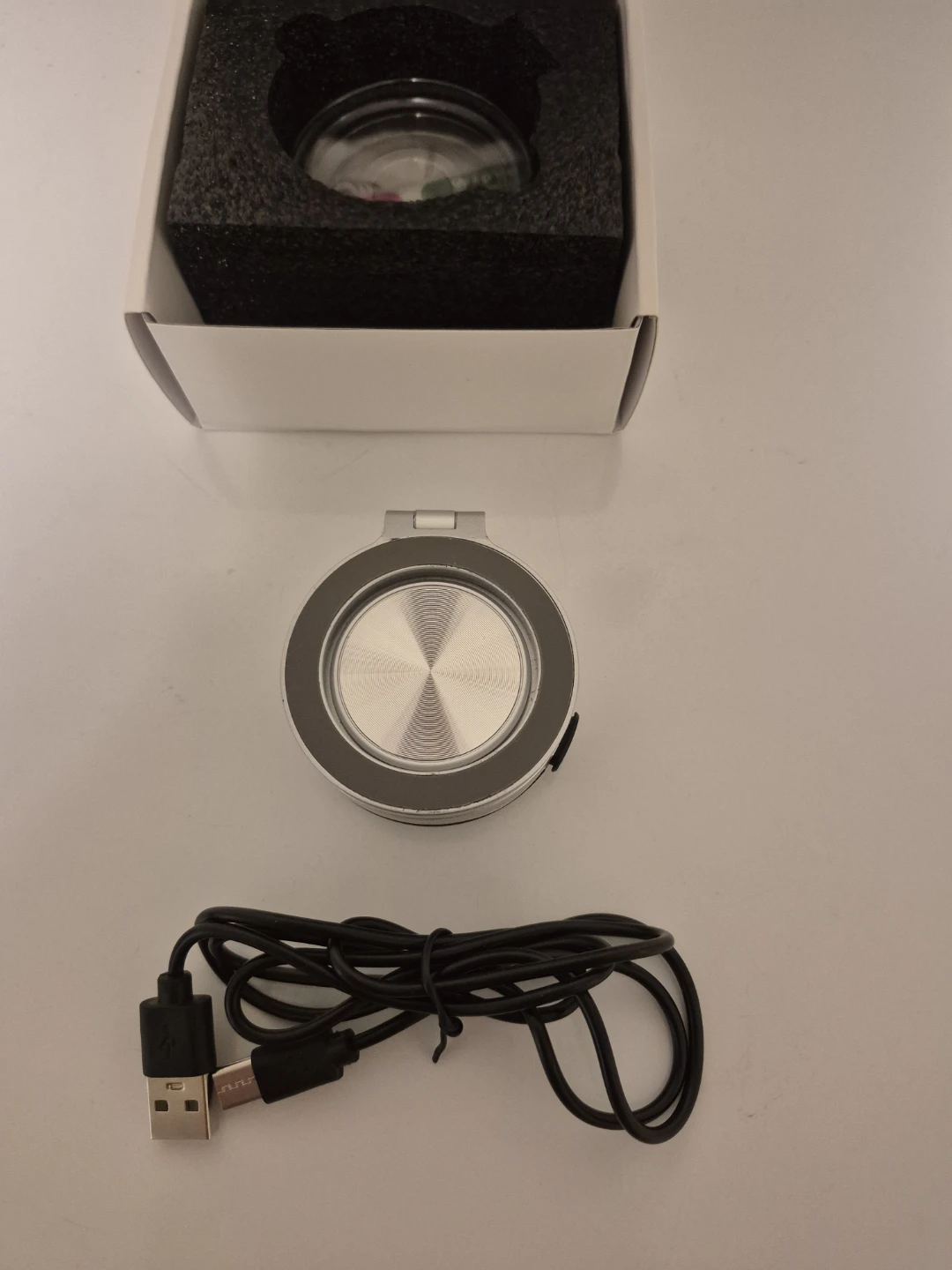 C1 Vacuum Suction Phone Holder 🏈 - photo 3