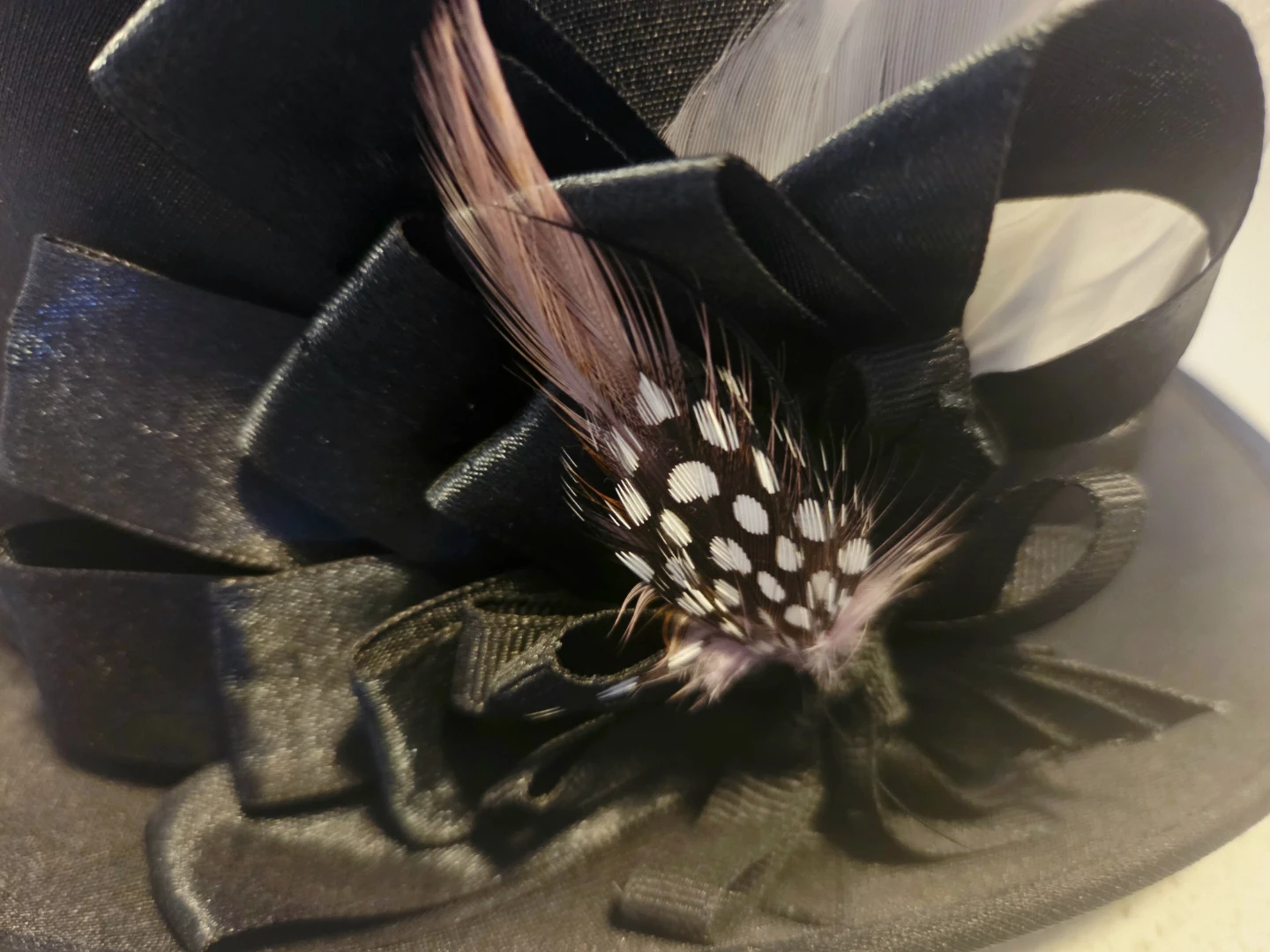 Black Formal Top Hat with Feathers - photo 3