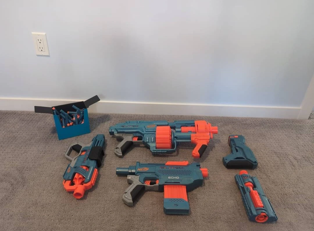 3 Nerf Blasters with Attachments & Darts - photo 2