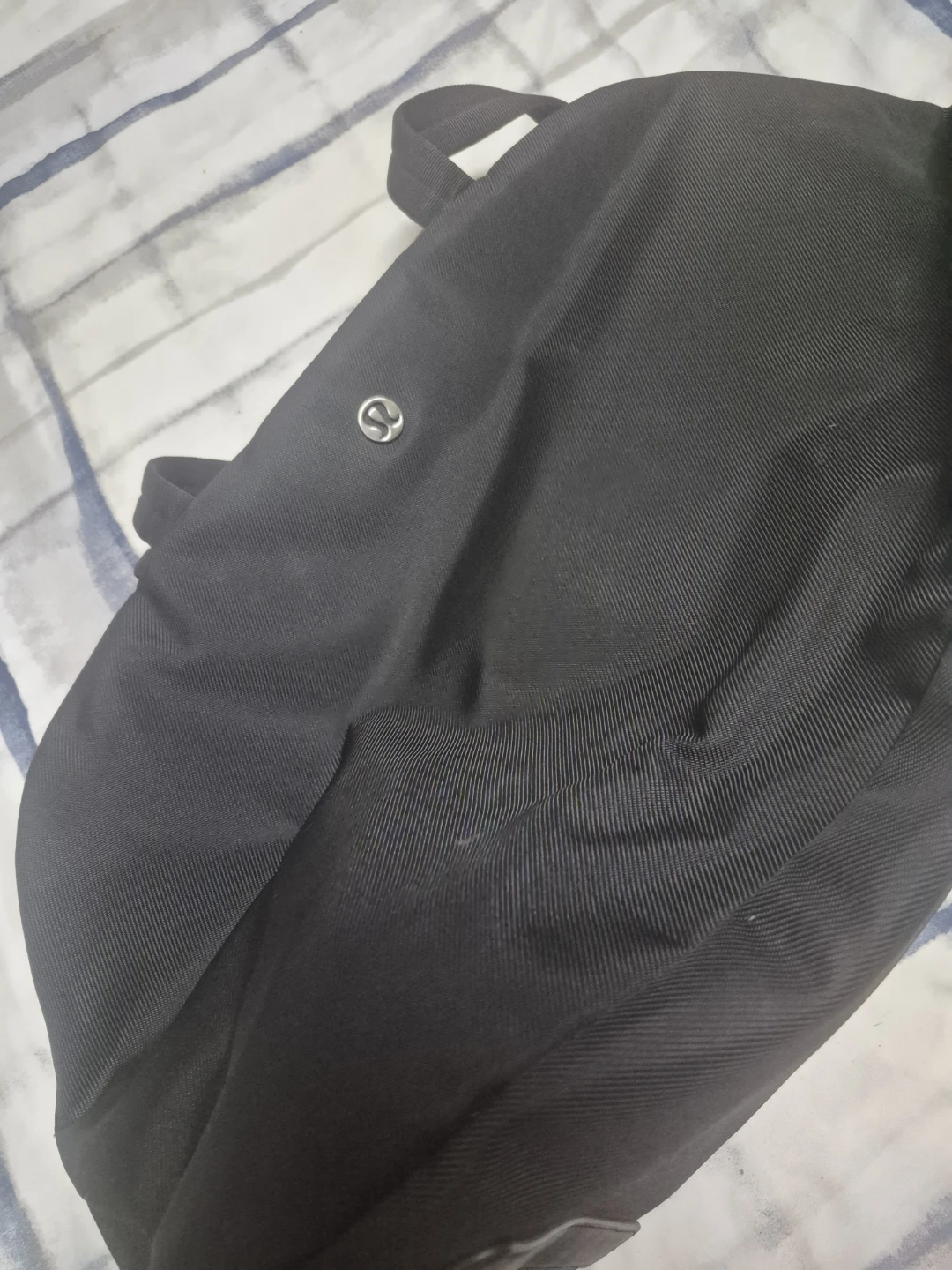Lululemon Black Gym Bag - photo 3