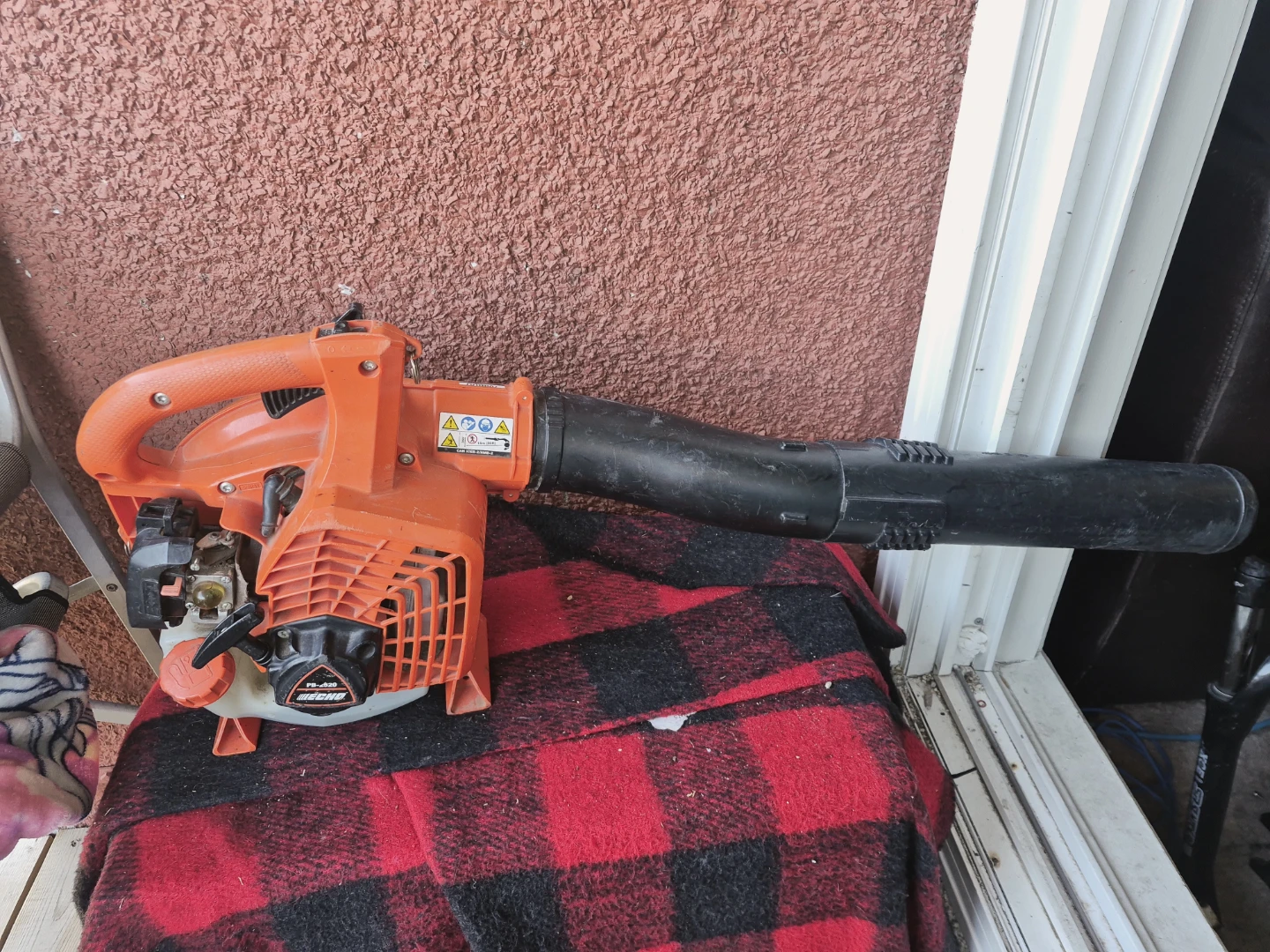 Echo PB-250 Handheld Leaf Blower