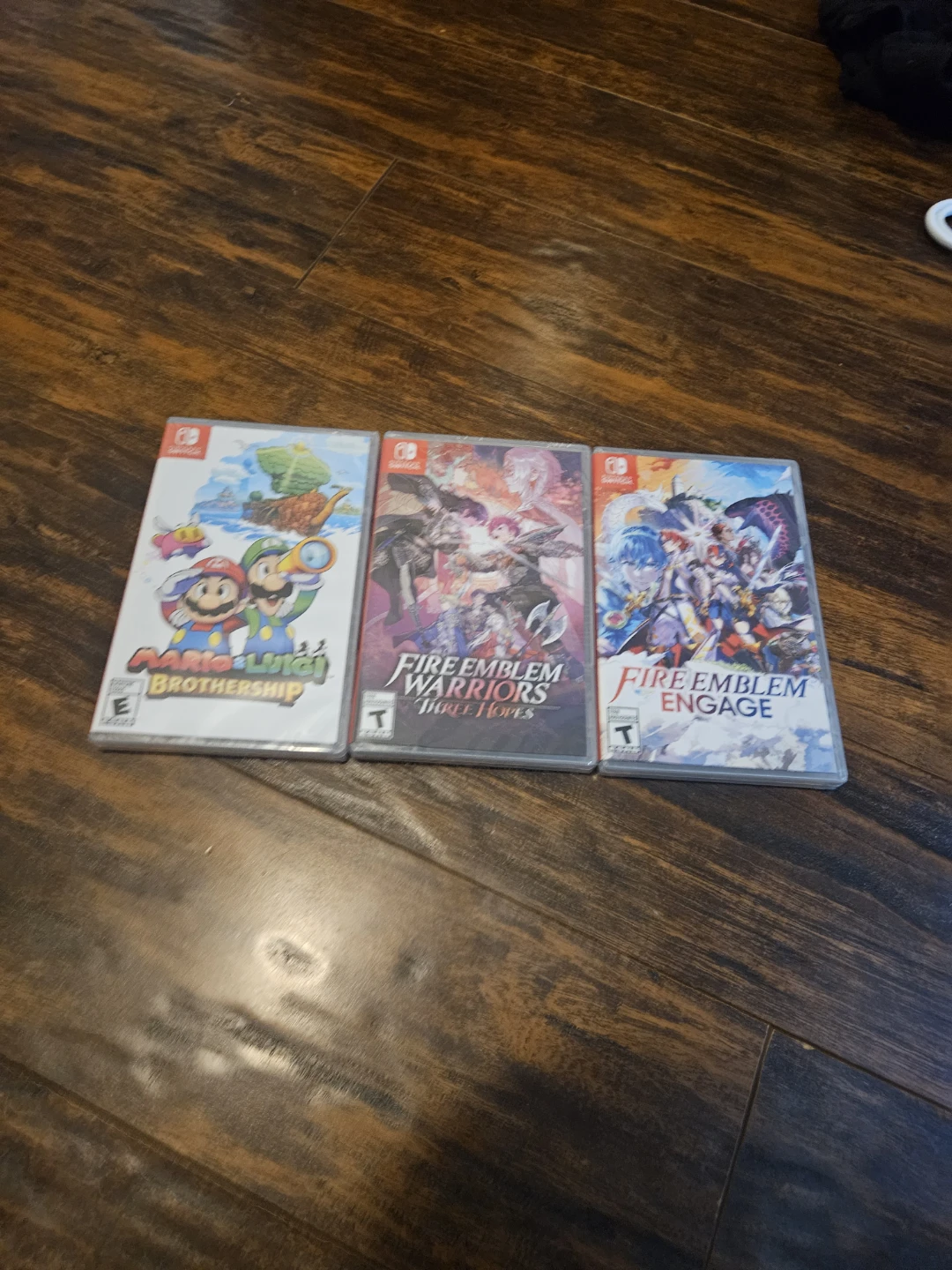 Nintendo Switch Games/Fire Emblem & Mario & Luigi - photo 2