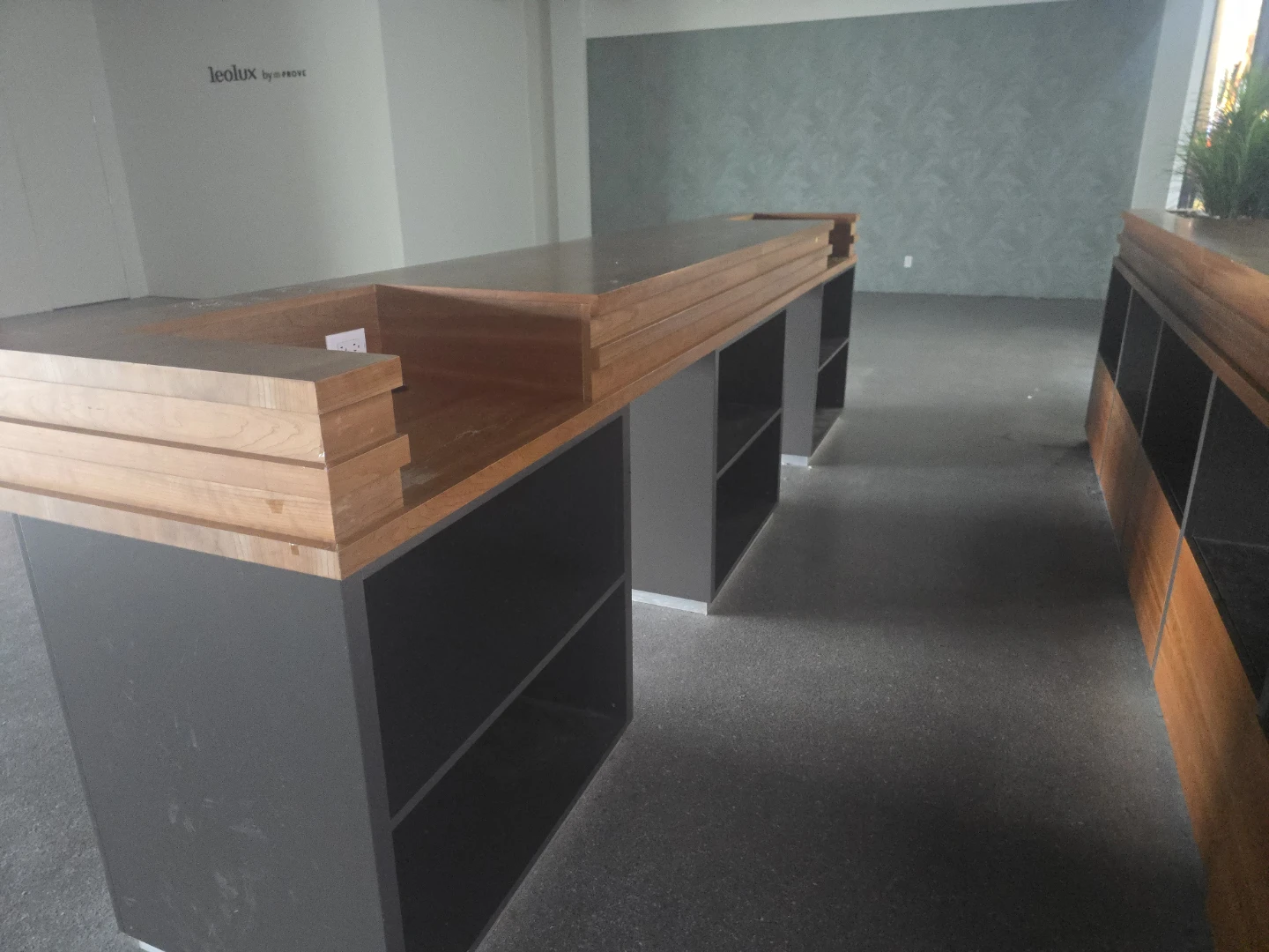 Retail Front Desk /  Double Side Restaurant sofa and Tables - photo 3