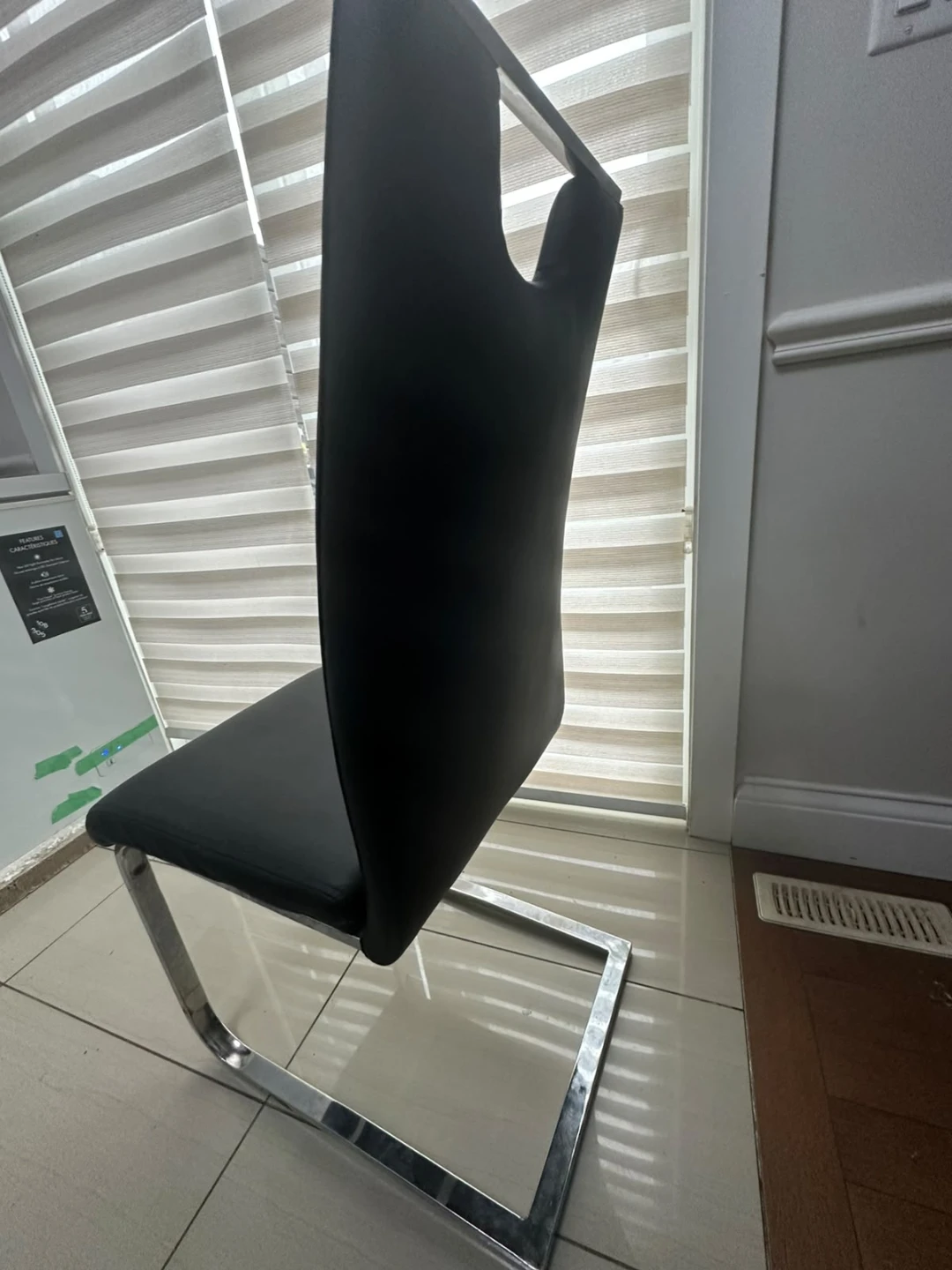 6 table chairs - photo 2