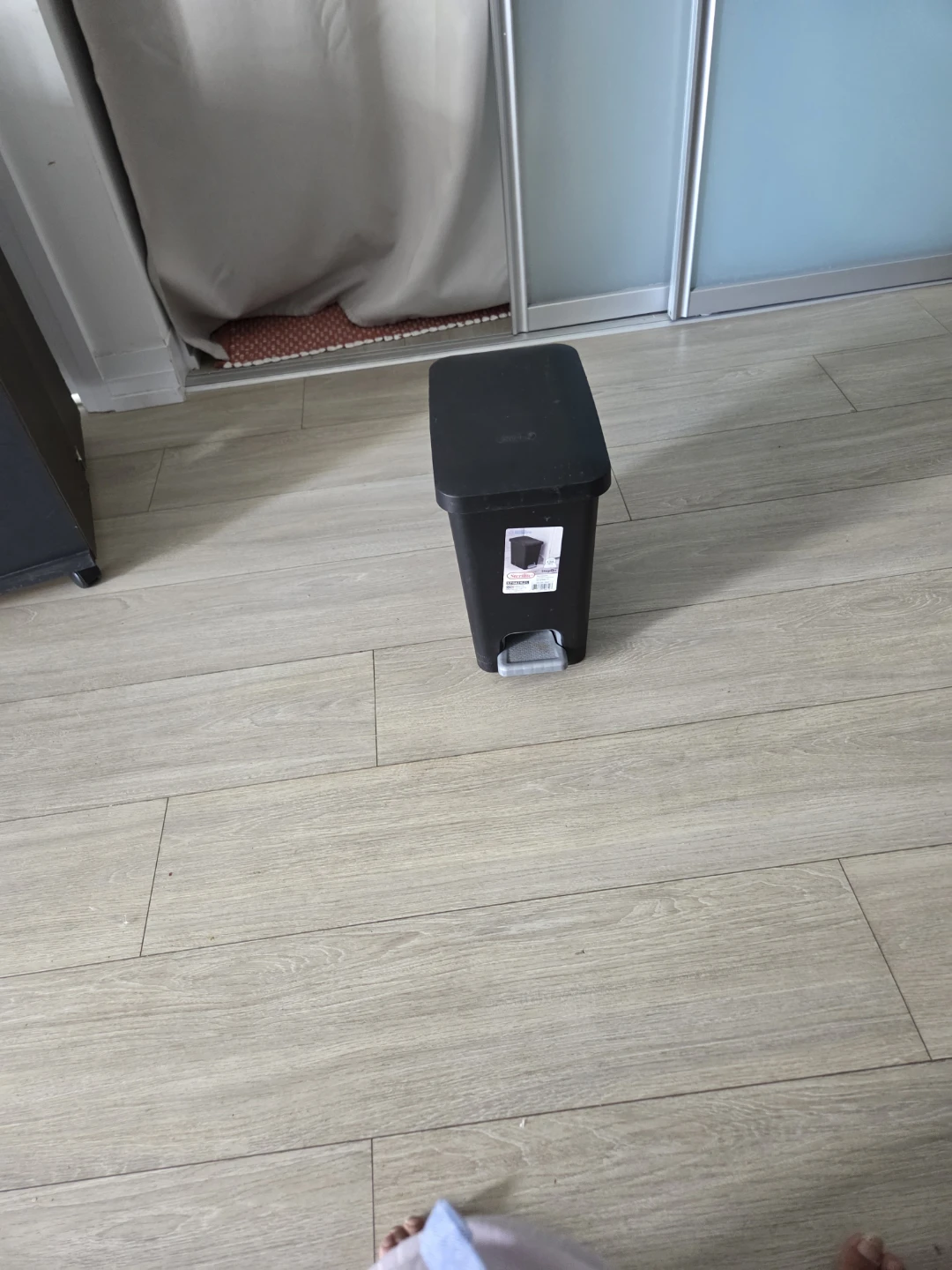 Sterilite StepOn Wastebasket Black - photo 2