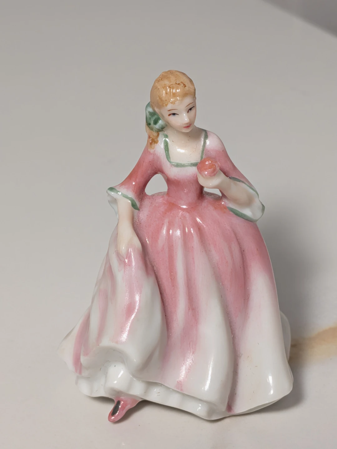 Royal Doulton Porcelain Lady Nicola - photo 5