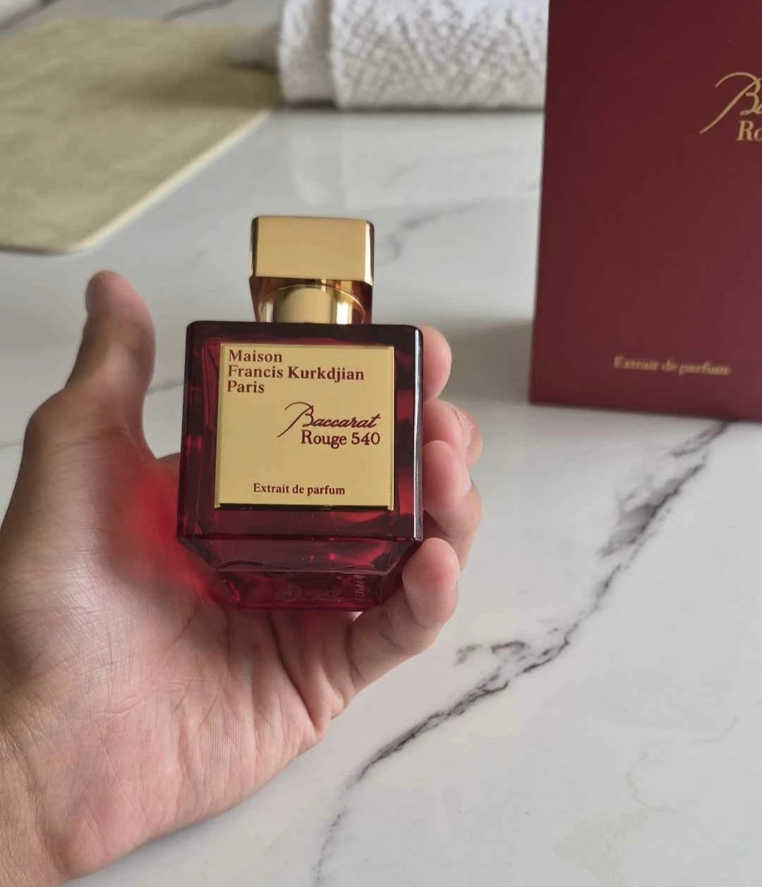 Maison Francis Kurkdjian Baccarat Rouge 540 Extrait de Parfum - photo 2