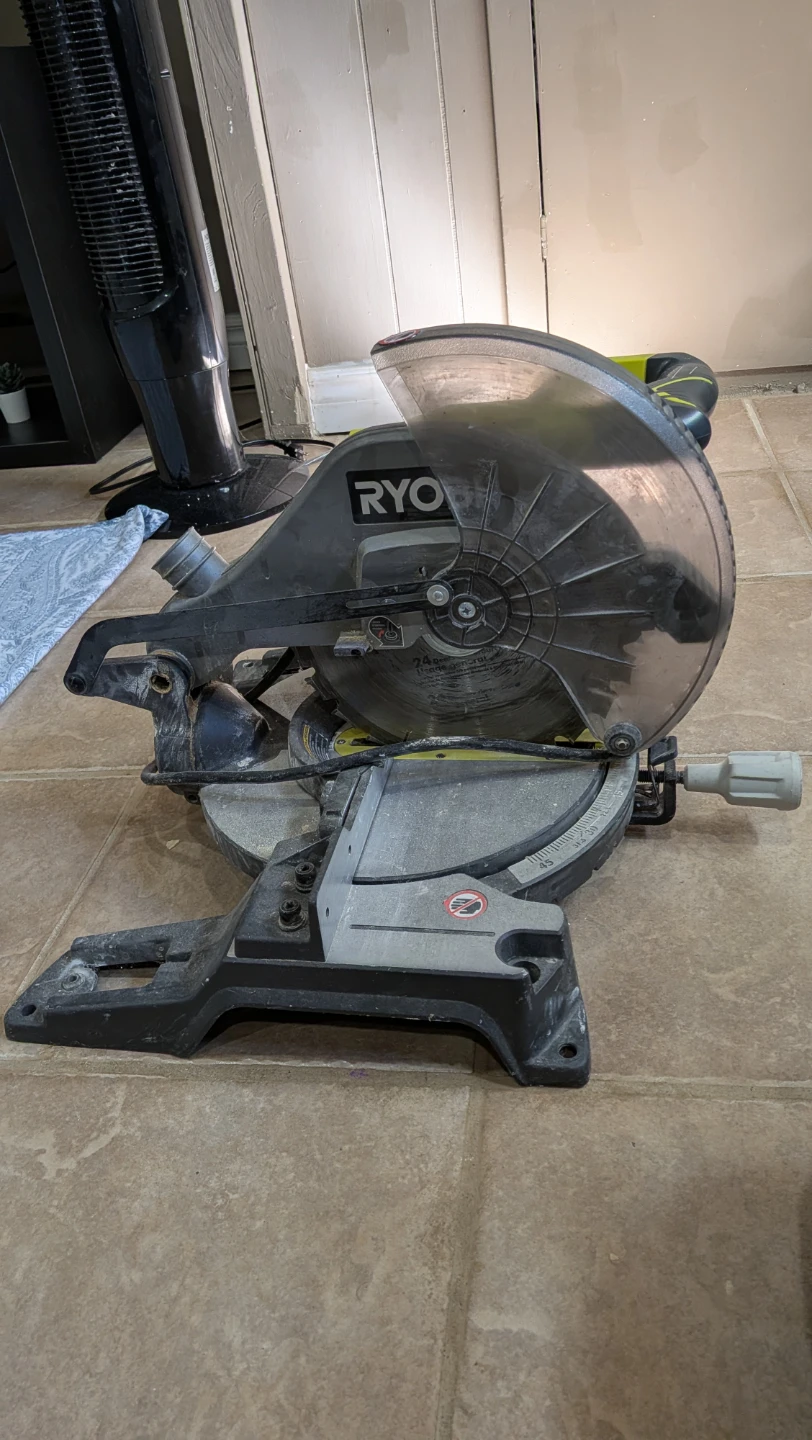 Ryobi 10-inch Compound Miter Saw - photo 3