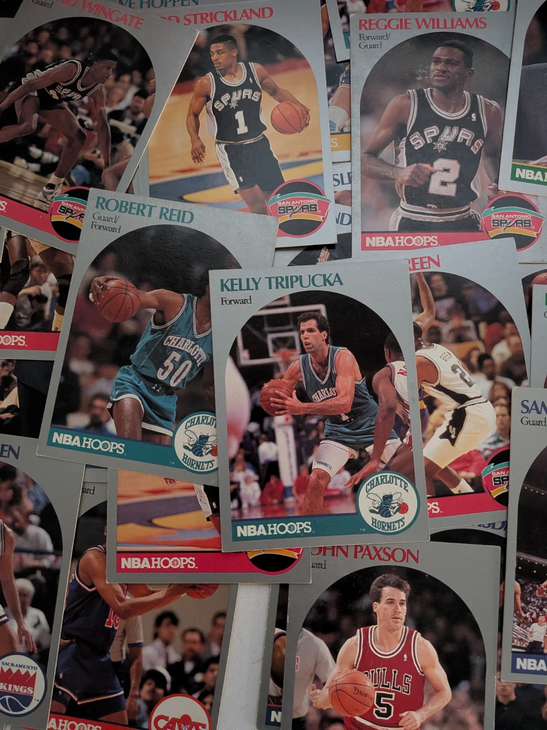 Lot of Vintage 1989-1990 NBA Hoops Basketball Cards