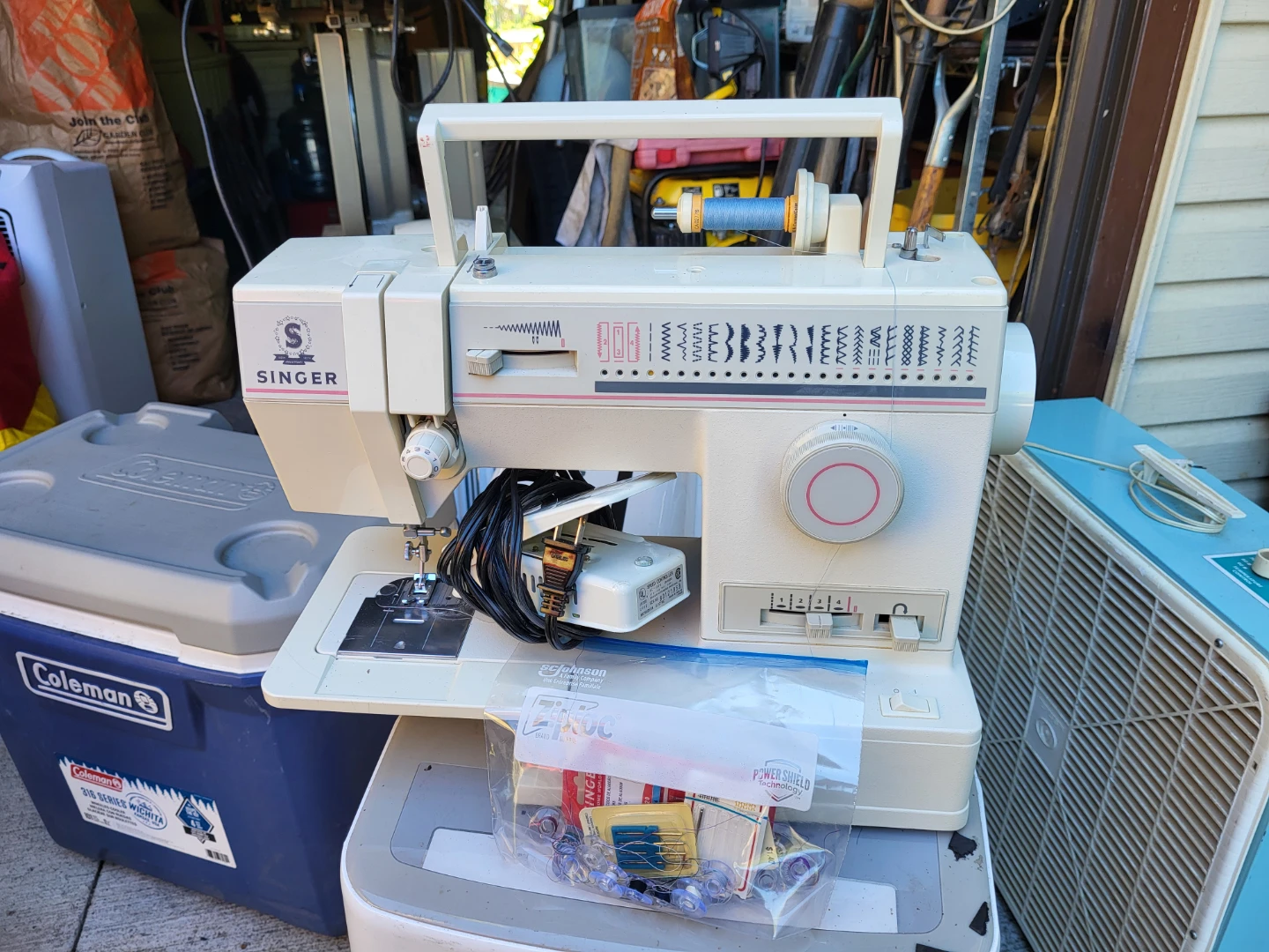 Singer Sewing Machine